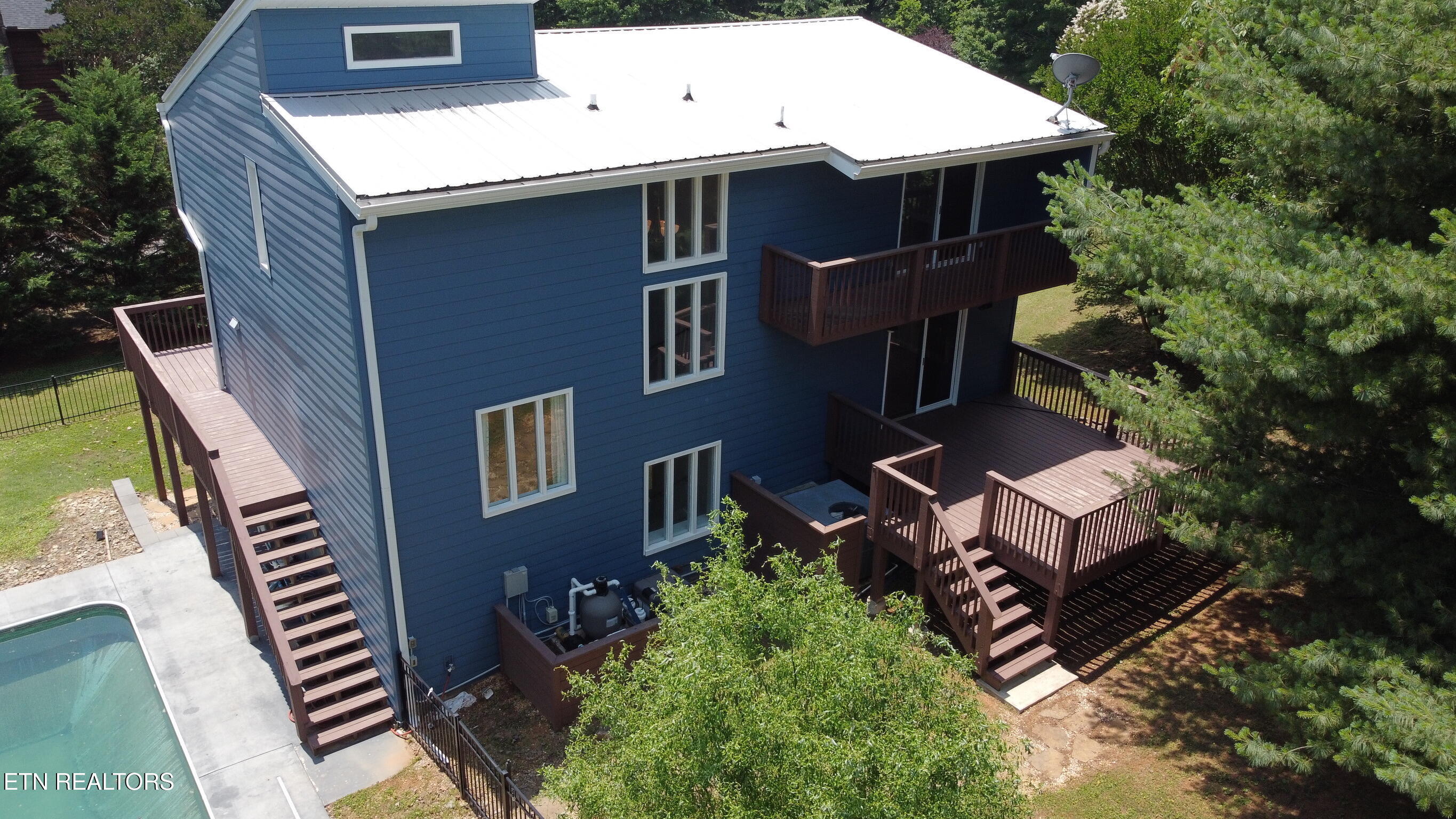 125 Orchard Crest Circle Clinton TN 37716