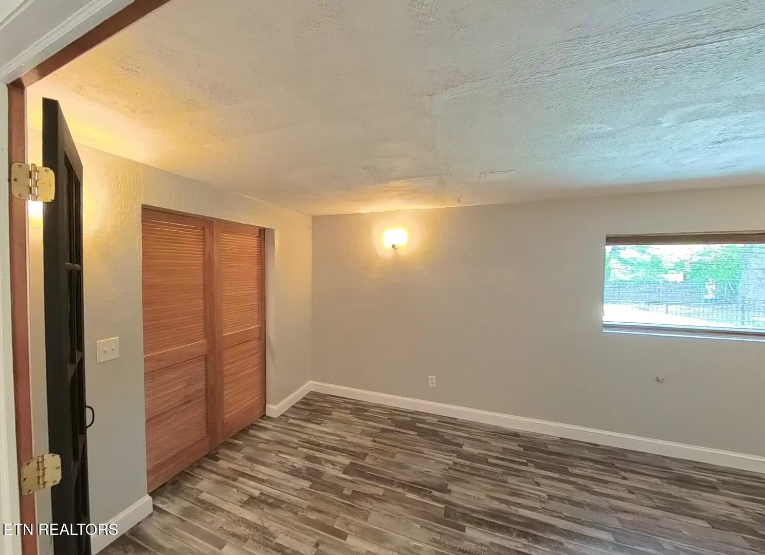 125 Orchard Crest Circle Clinton TN 37716
