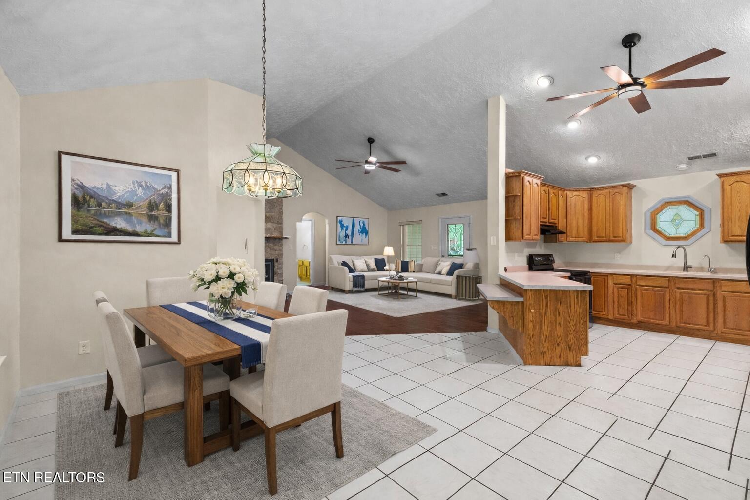 2180 Ranch Road Dandridge TN 37725