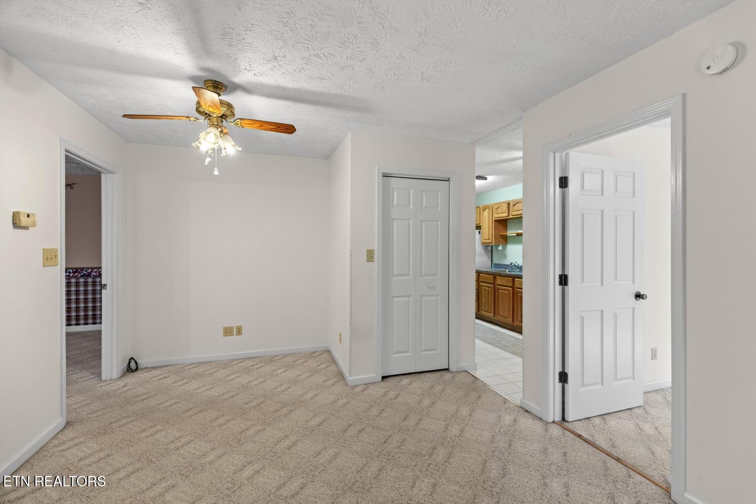 2180 Ranch Road Dandridge TN 37725