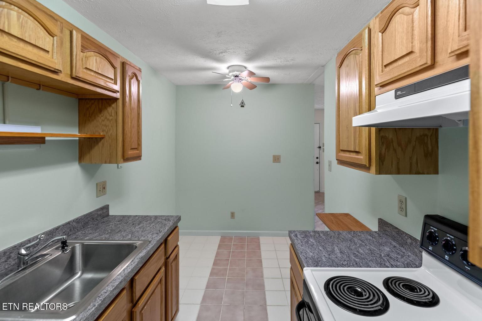 2180 Ranch Road Dandridge TN 37725