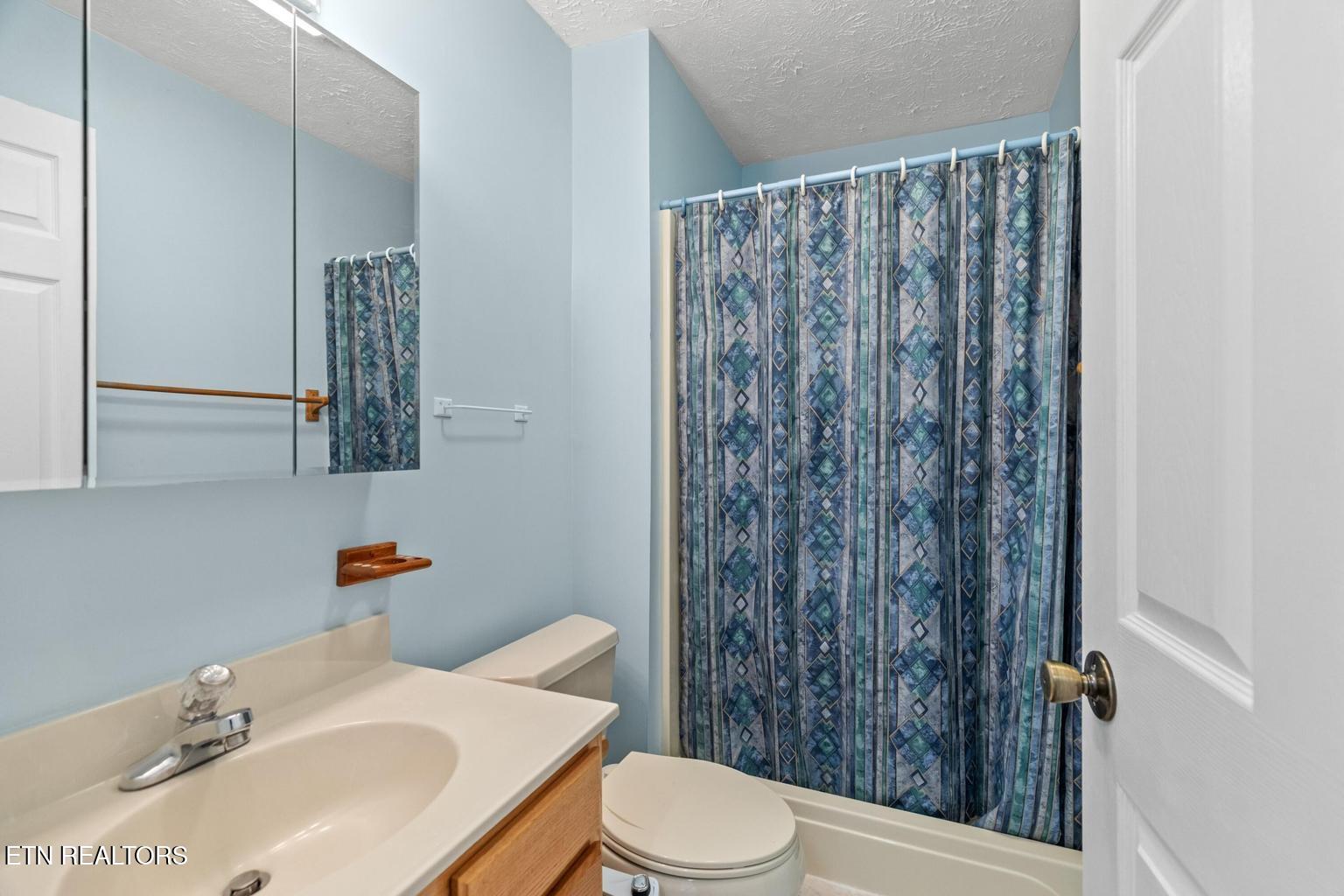 2180 Ranch Road Dandridge TN 37725