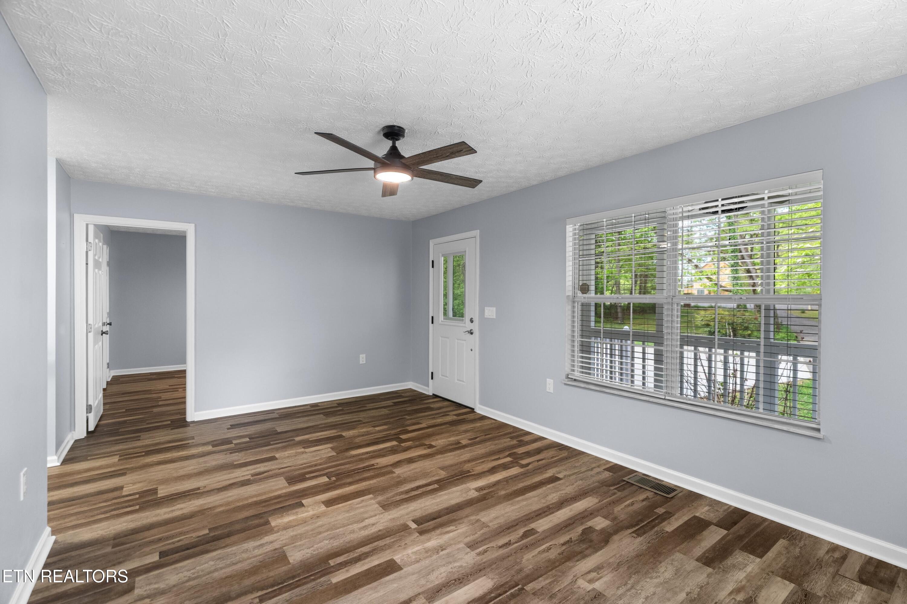 2180 Ranch Road Dandridge TN 37725