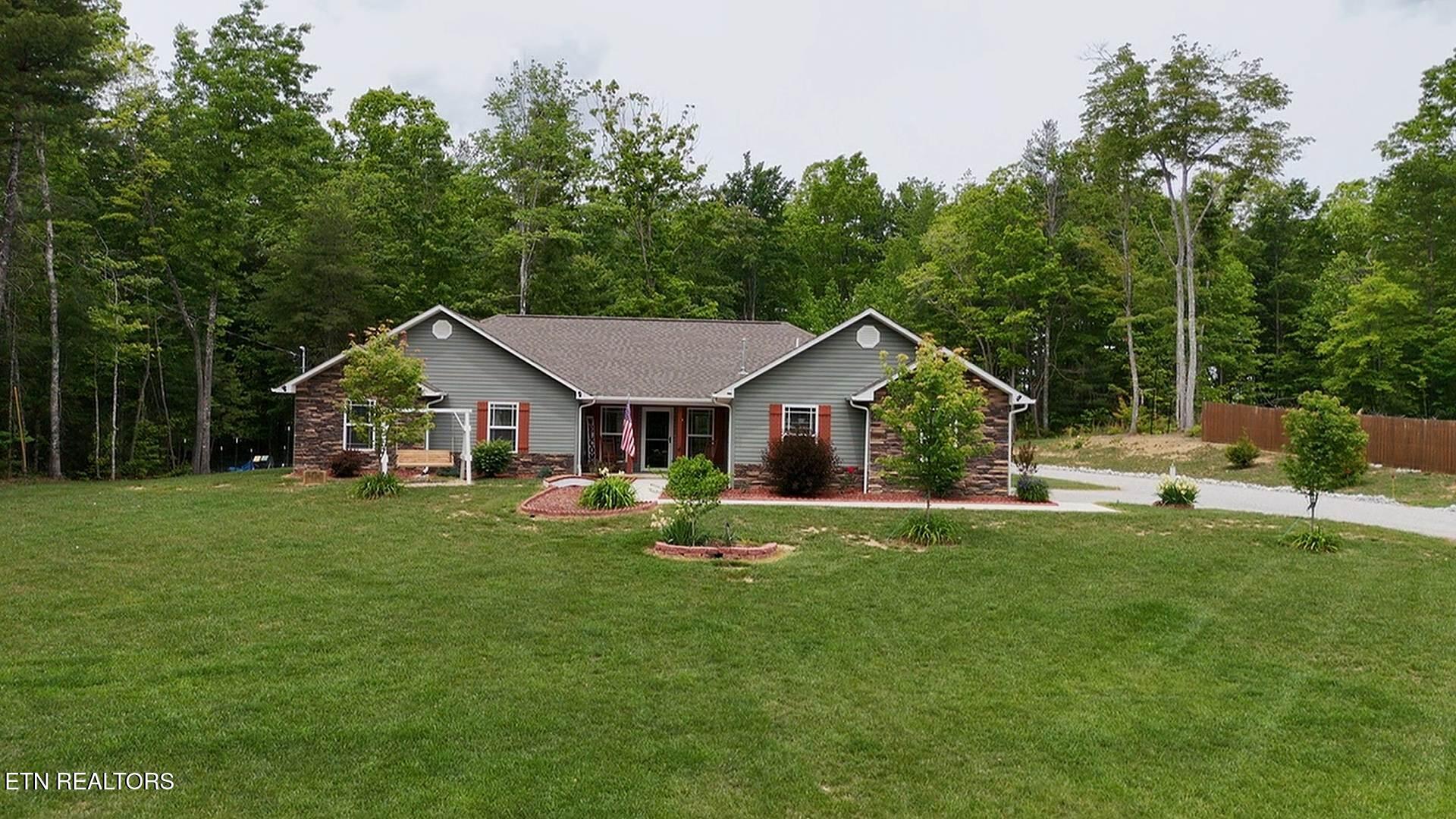 354 Kayla Lane Oneida TN 37841
