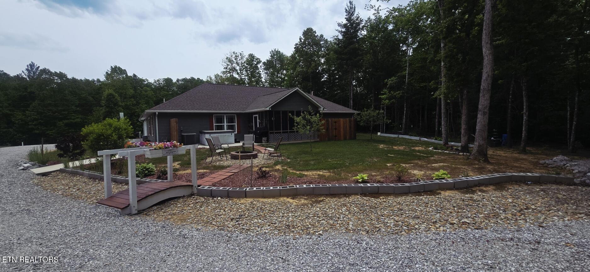 354 Kayla Lane Oneida TN 37841