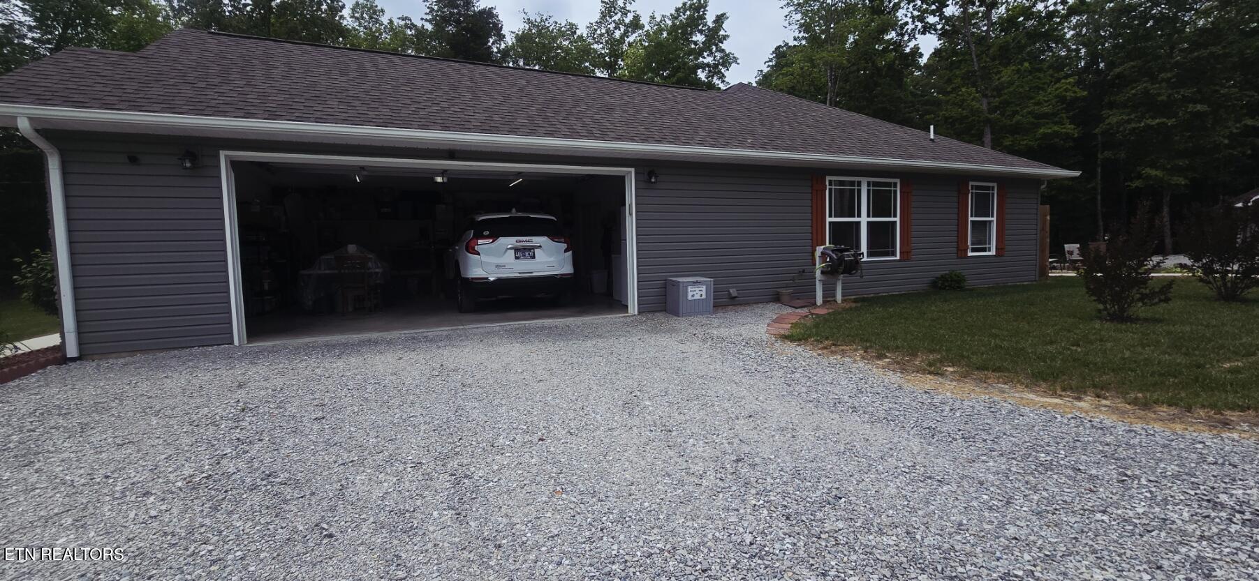 354 Kayla Lane Oneida TN 37841
