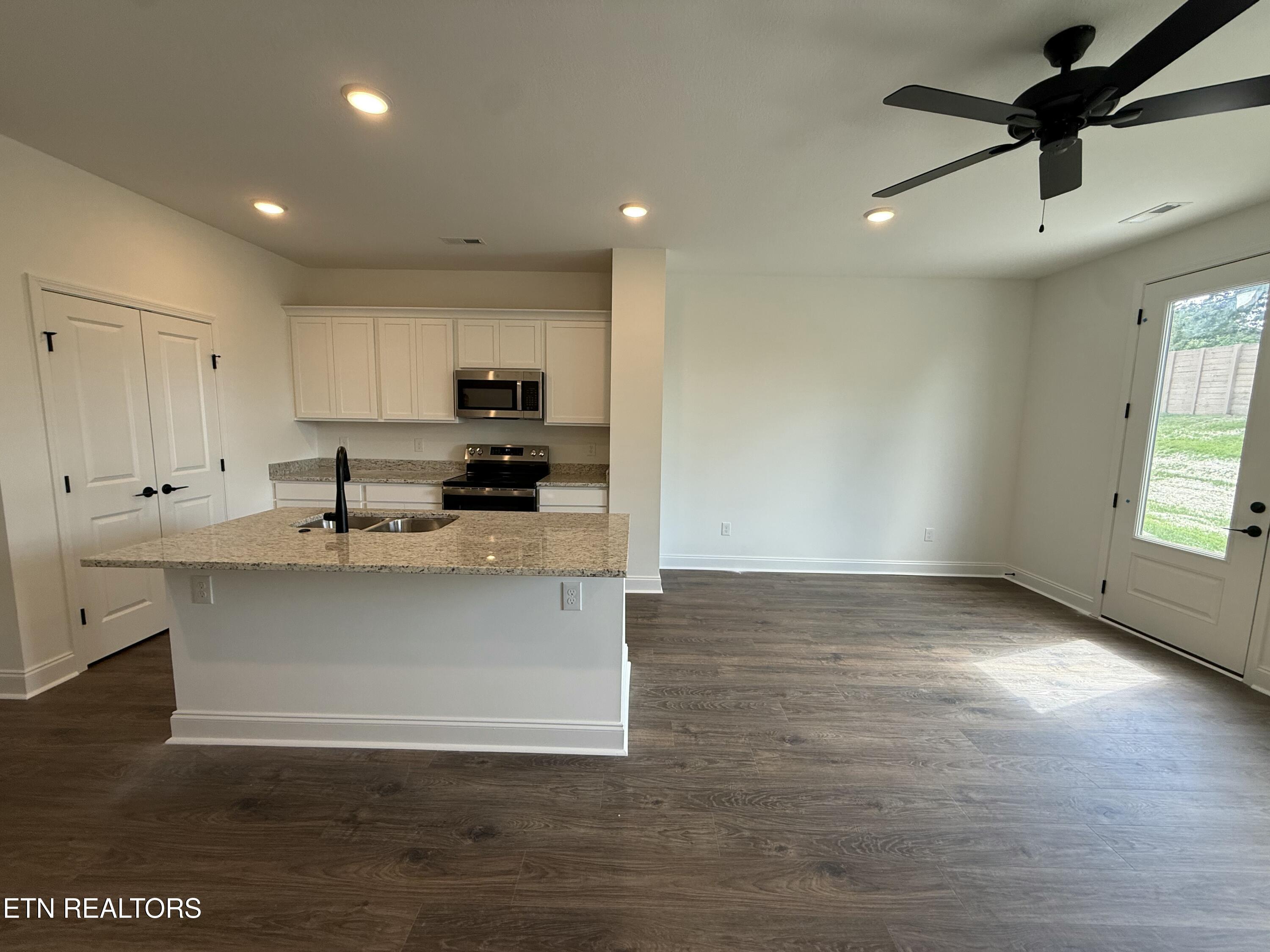 1707 Bennett Village Drive Maryville TN 37804
