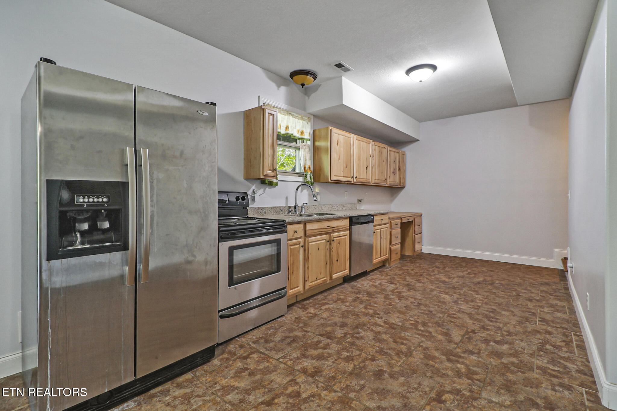 169 Catoosa Canyon Drive Crossville TN 38571