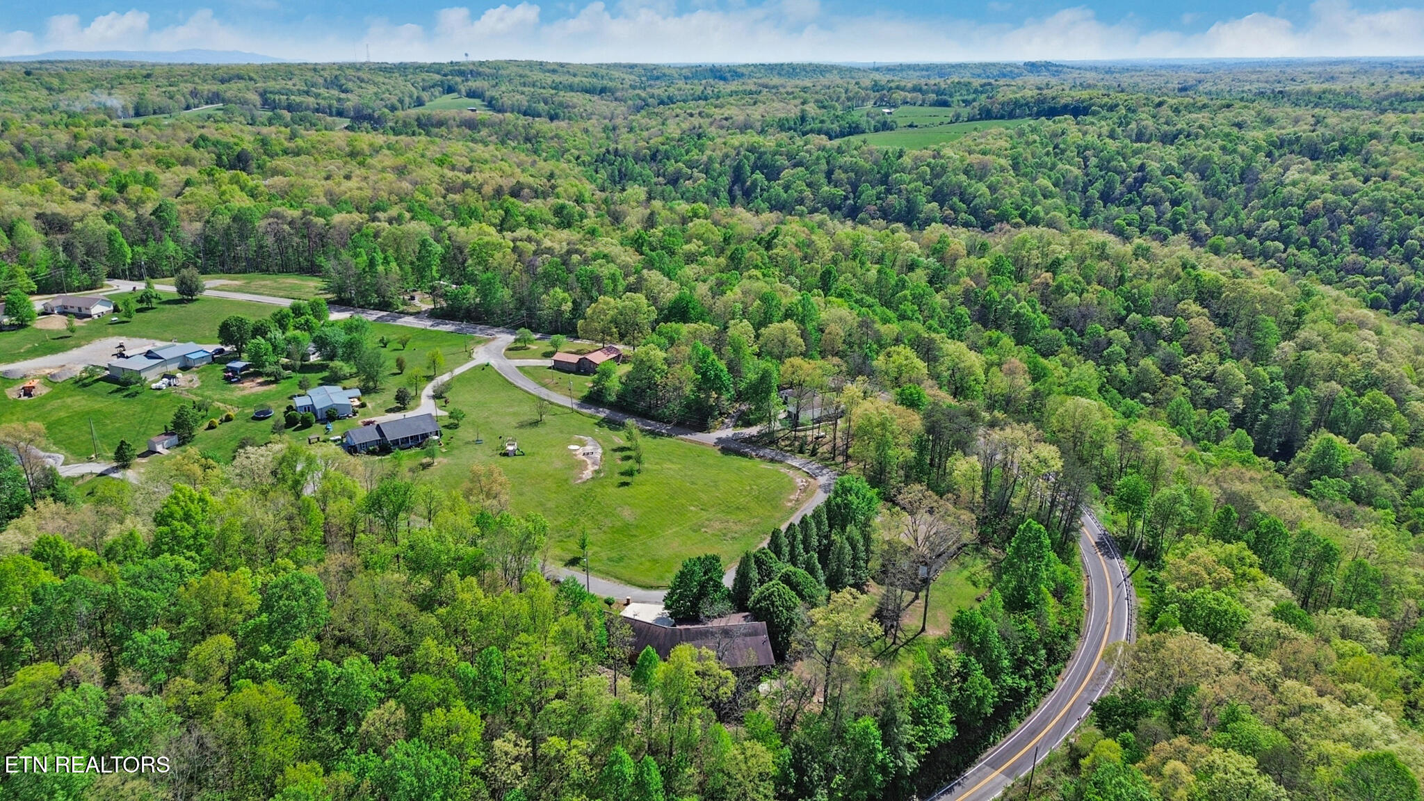 169 Catoosa Canyon Drive Crossville TN 38571