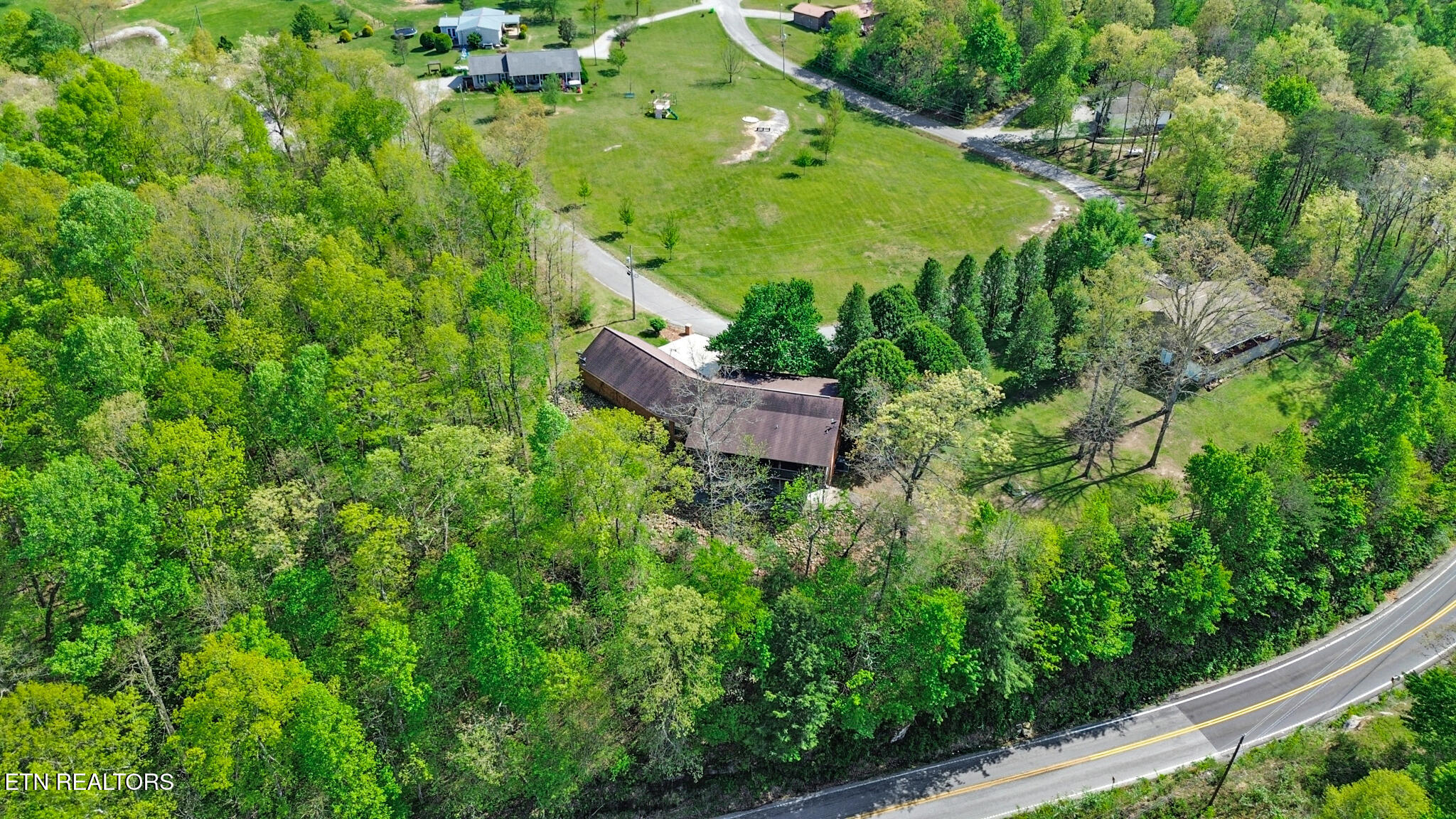 169 Catoosa Canyon Drive Crossville TN 38571