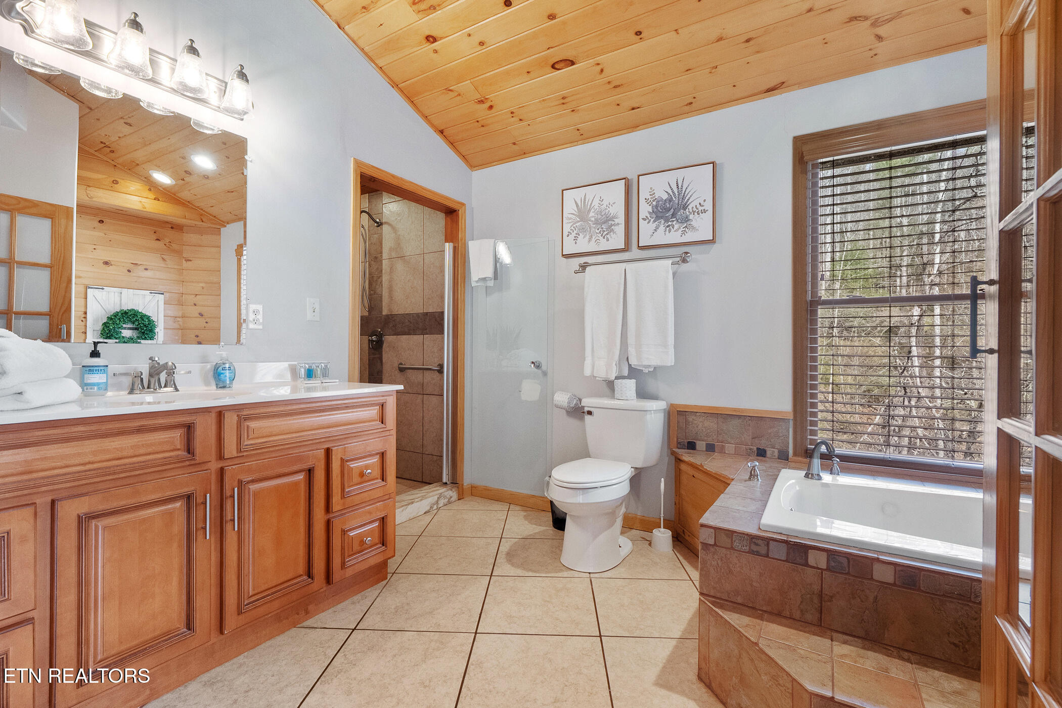 346 Autumn Lane Gatlinburg TN 37738