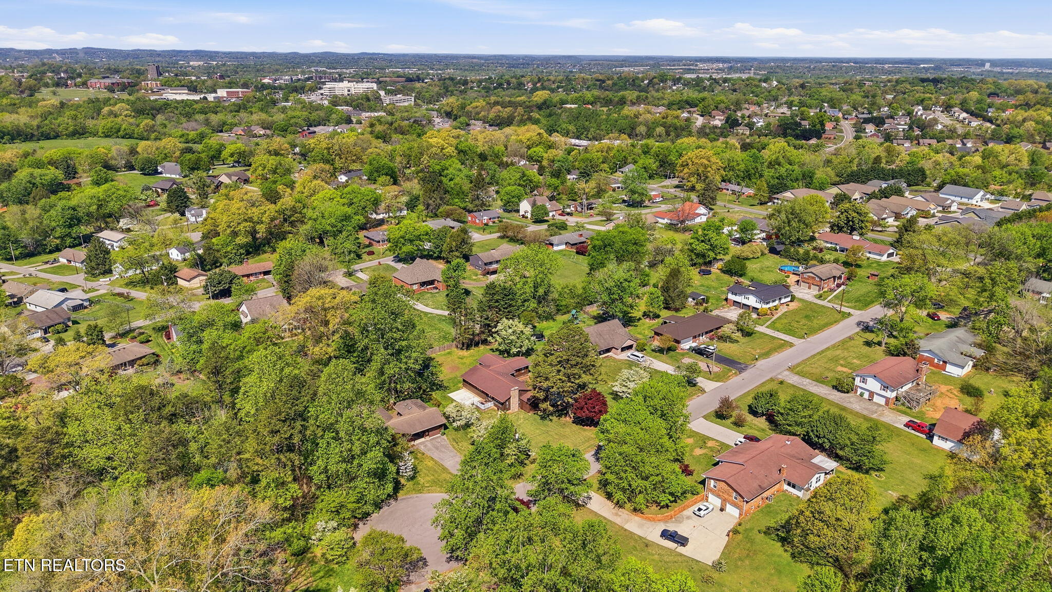 227 Leniz Drive Maryville TN 37803