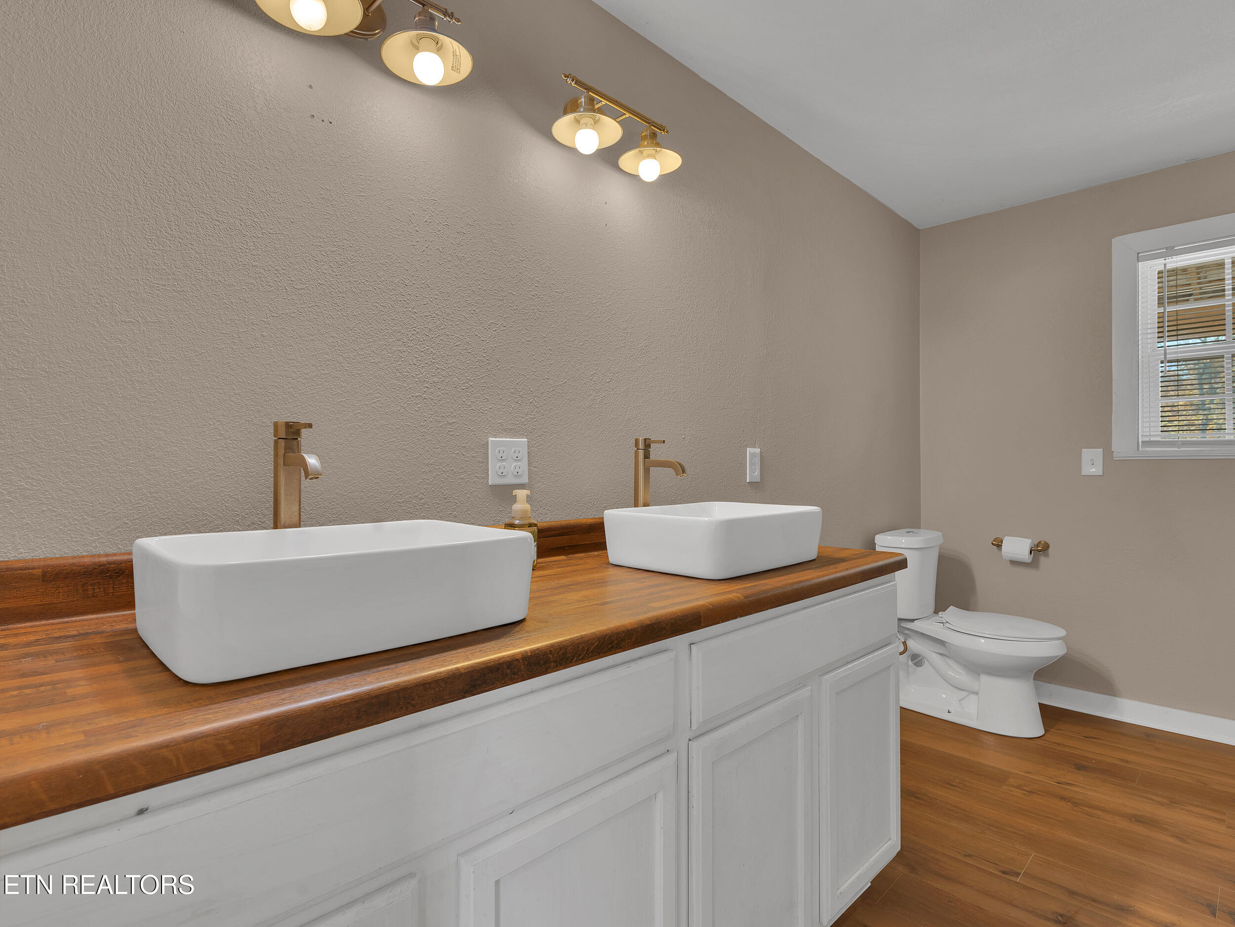 2781 Windfall Estates Drive Sevierville TN 37876
