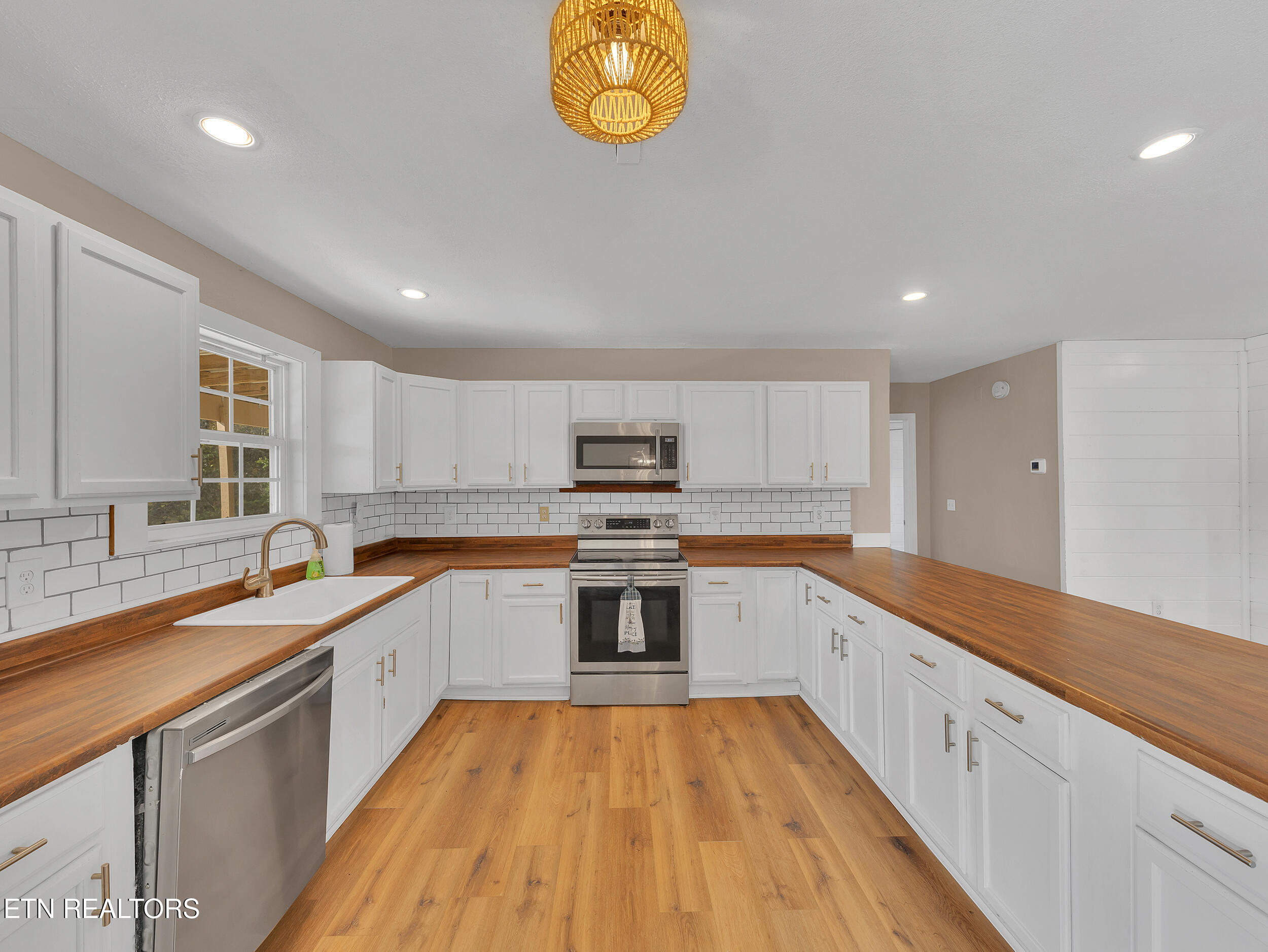 2781 Windfall Estates Drive Sevierville TN 37876