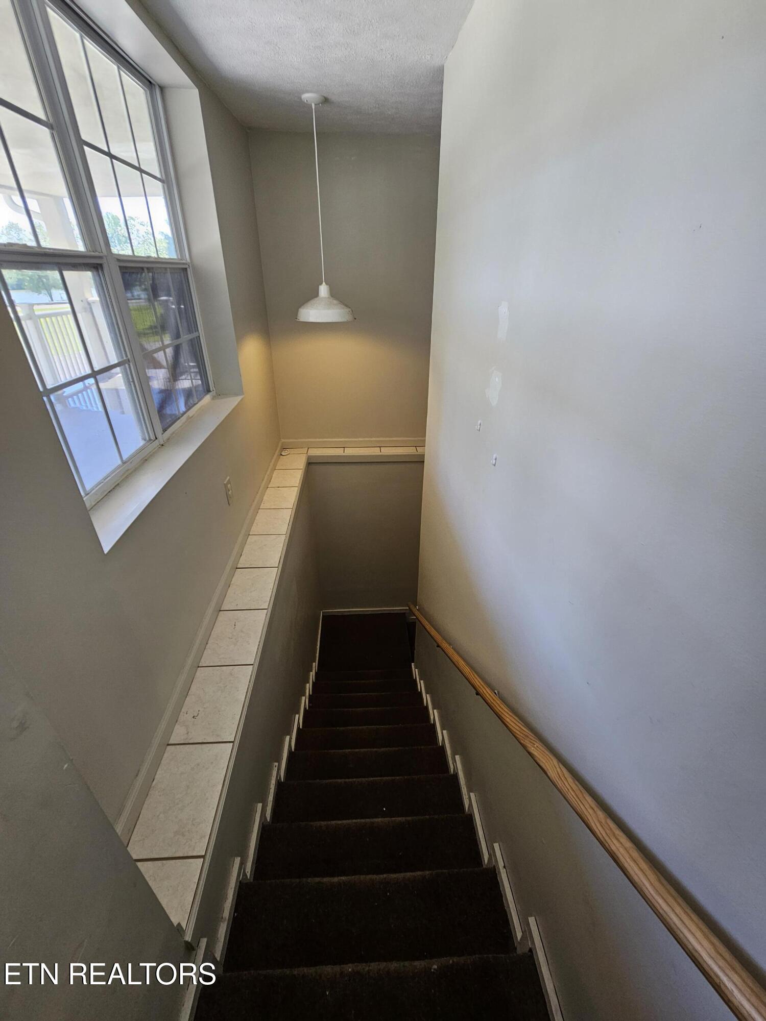 607 Old Tacora Hills Road Clinton TN 37716