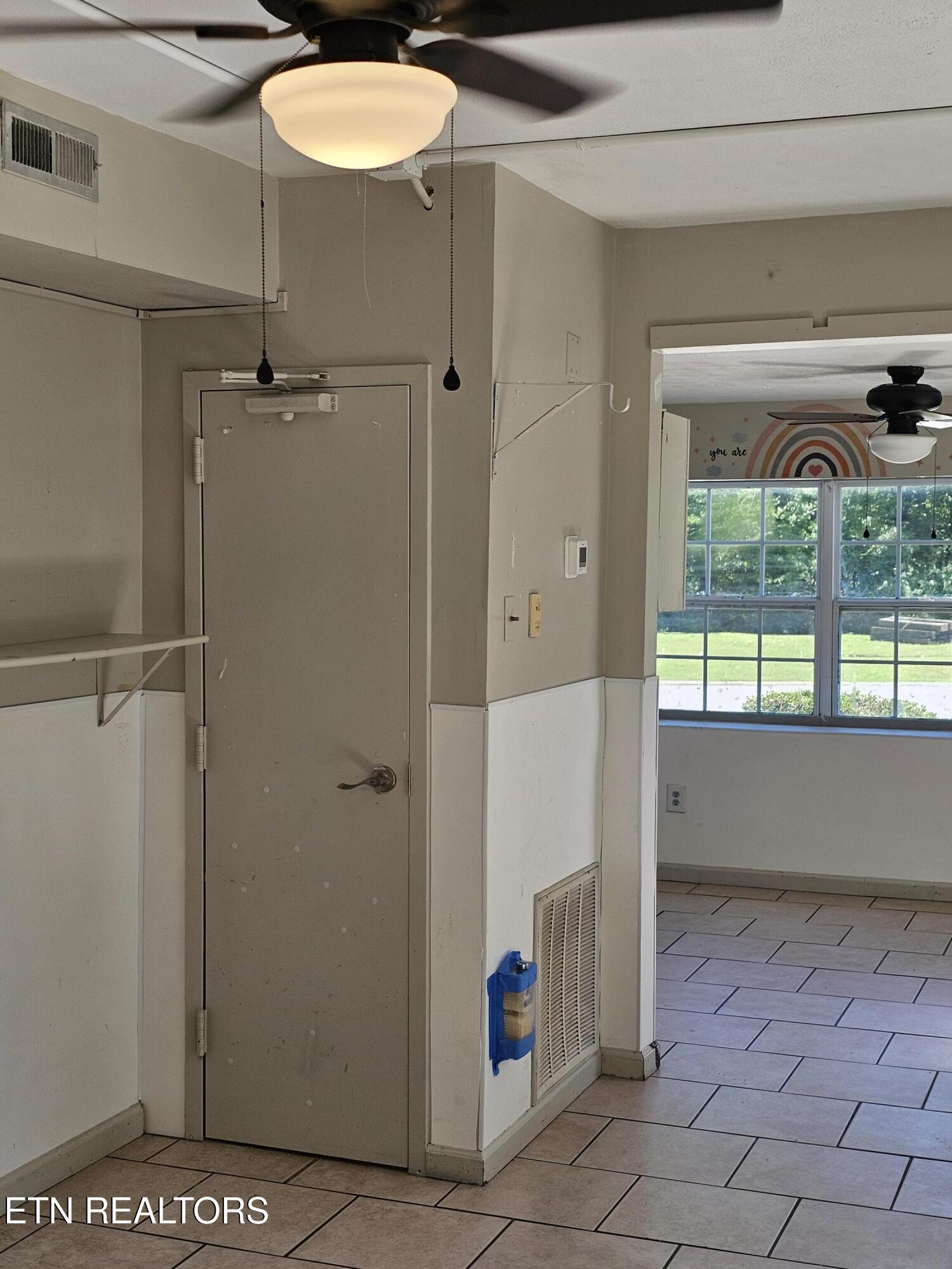 607 Old Tacora Hills Road Clinton TN 37716