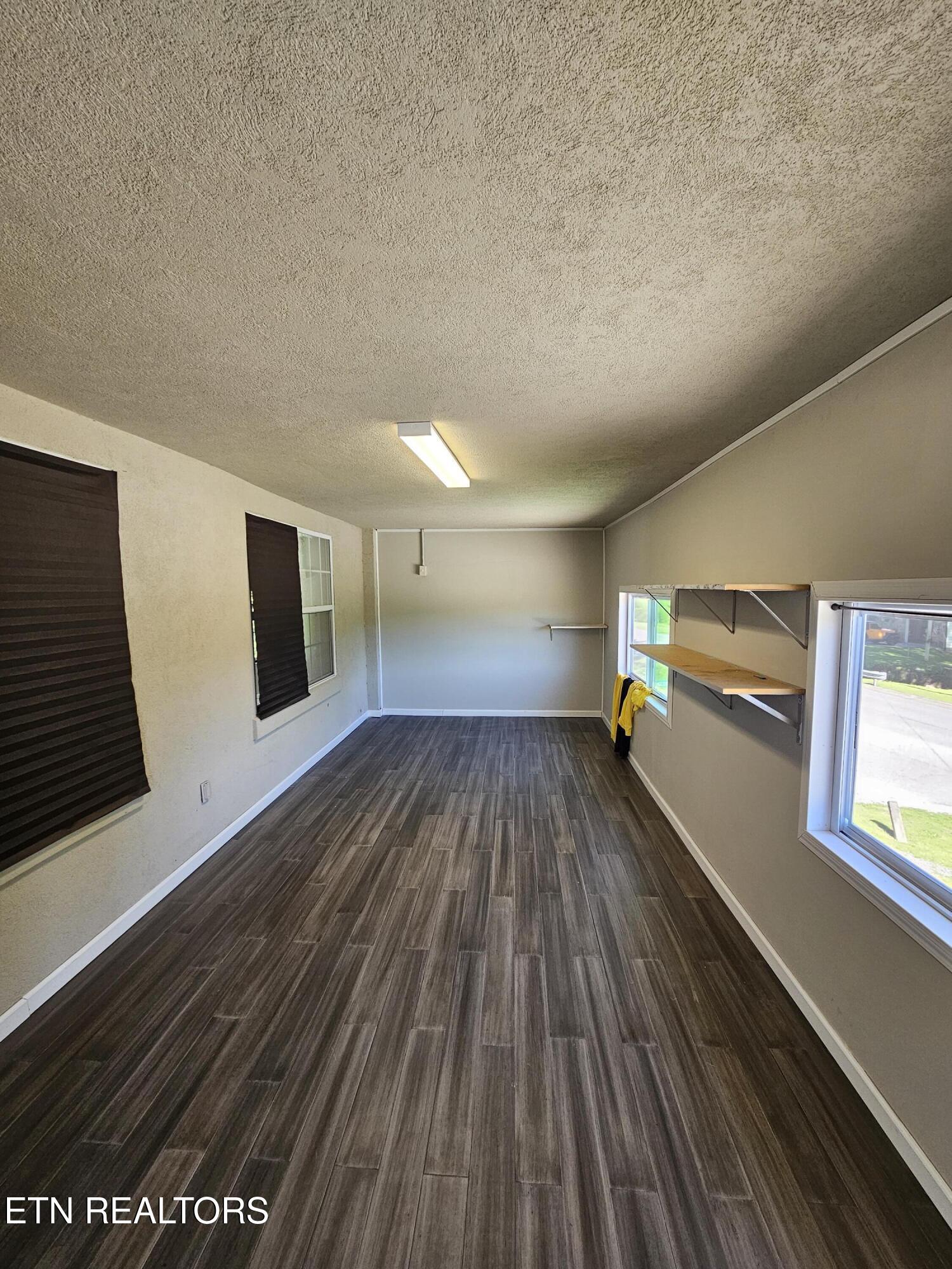 607 Old Tacora Hills Road Clinton TN 37716