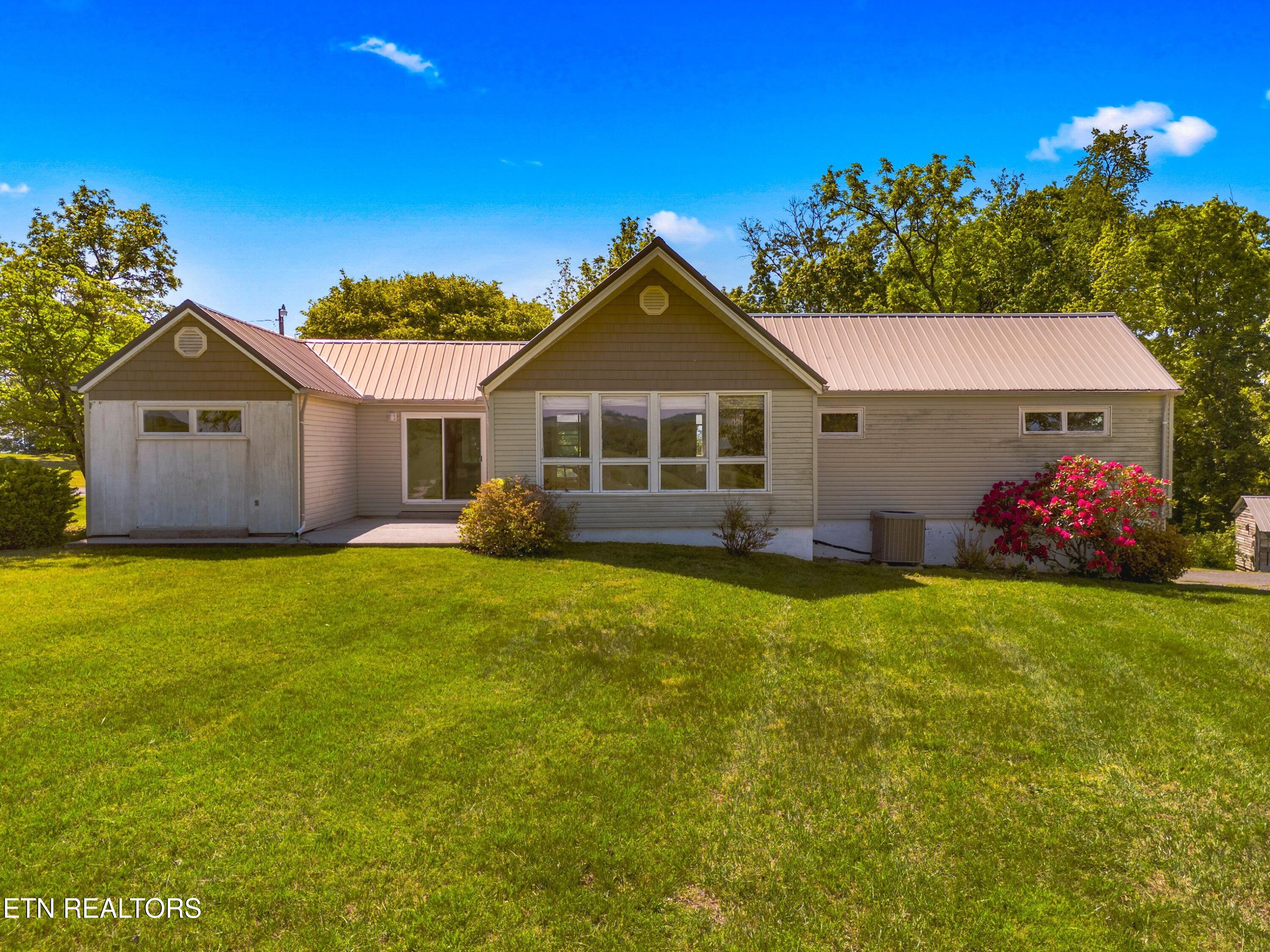 1456 C H Rankin Road White Pine TN 37890