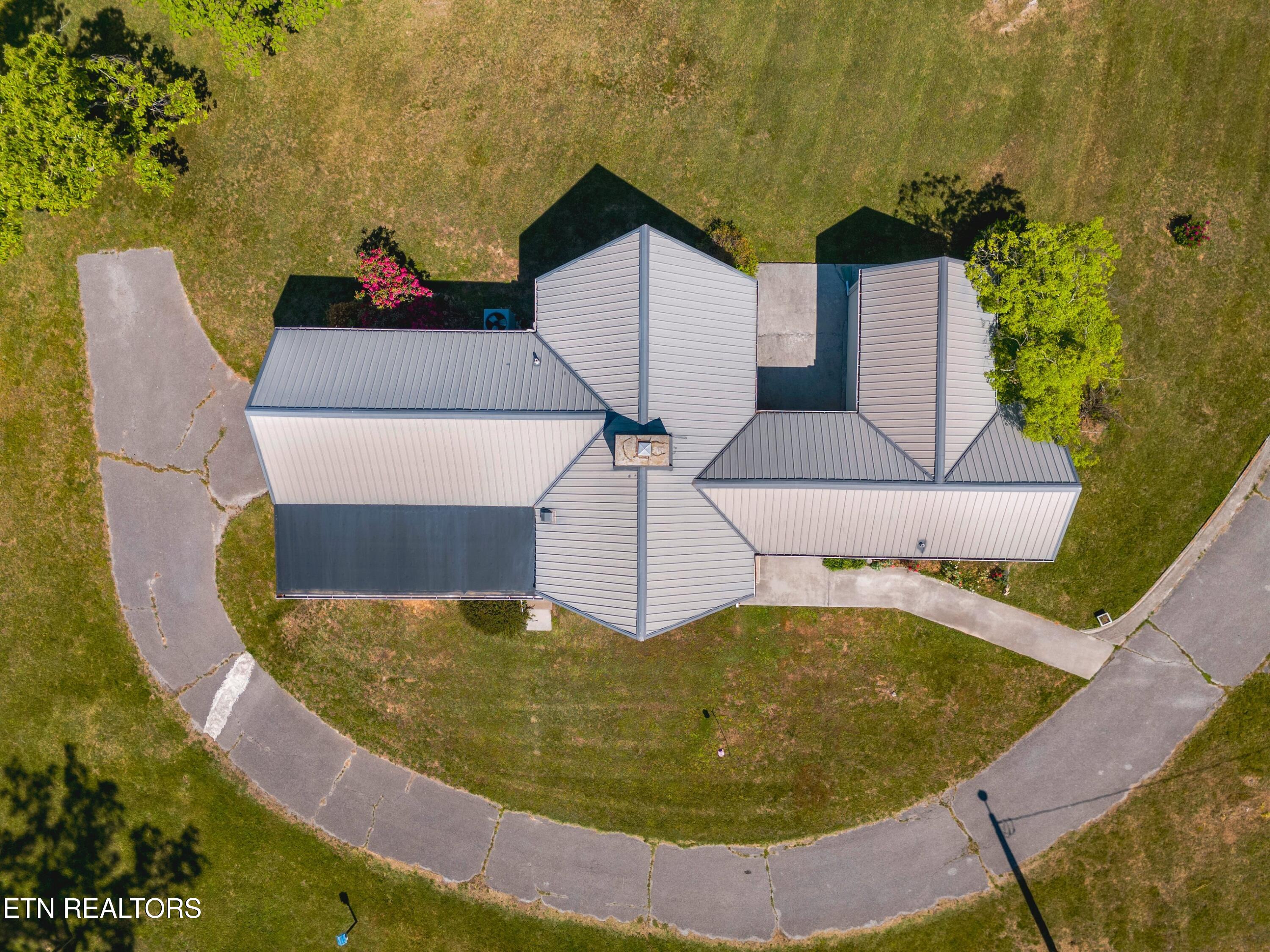 1456 C H Rankin Road White Pine TN 37890