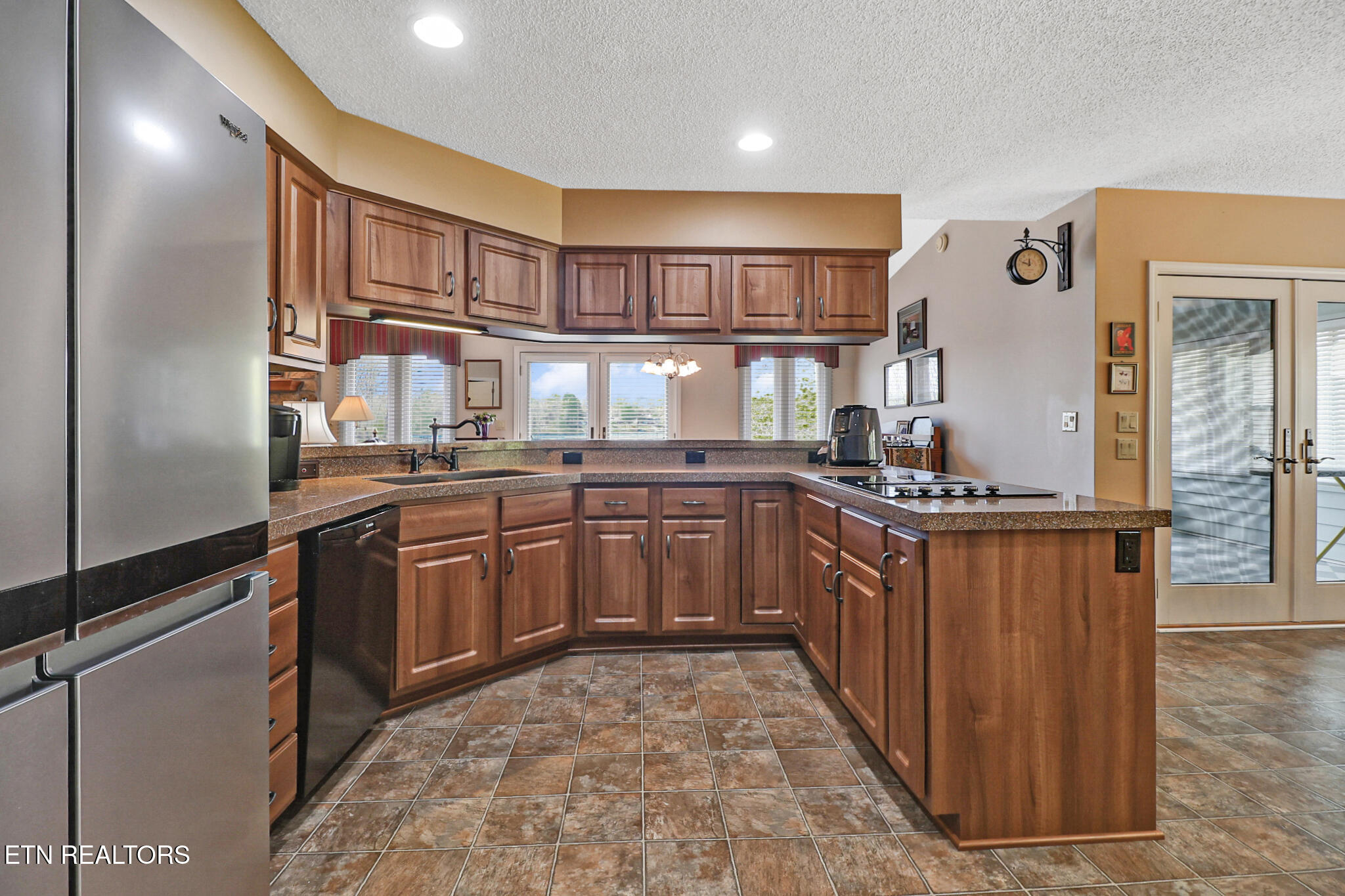 150 Lakewood Drive Crossville TN 38558