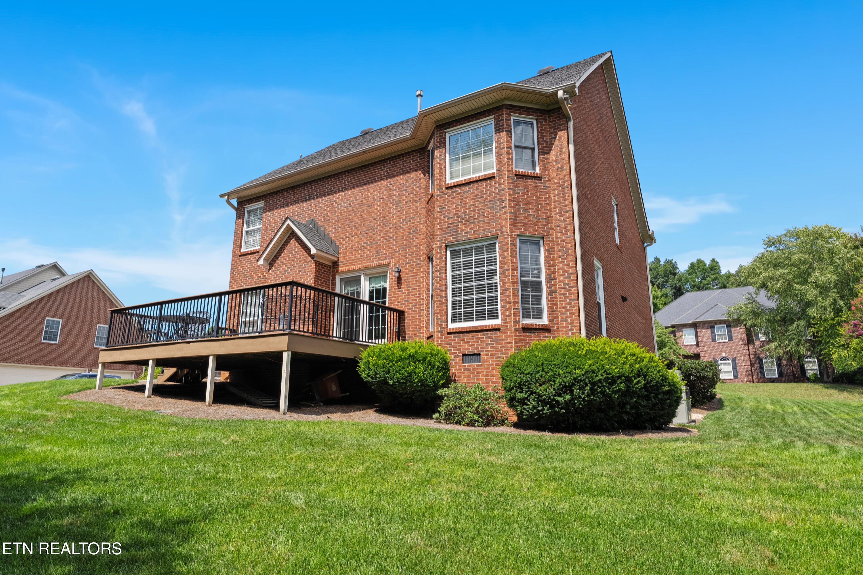 10422 Meadow Ridges Lane Knoxville TN 37922