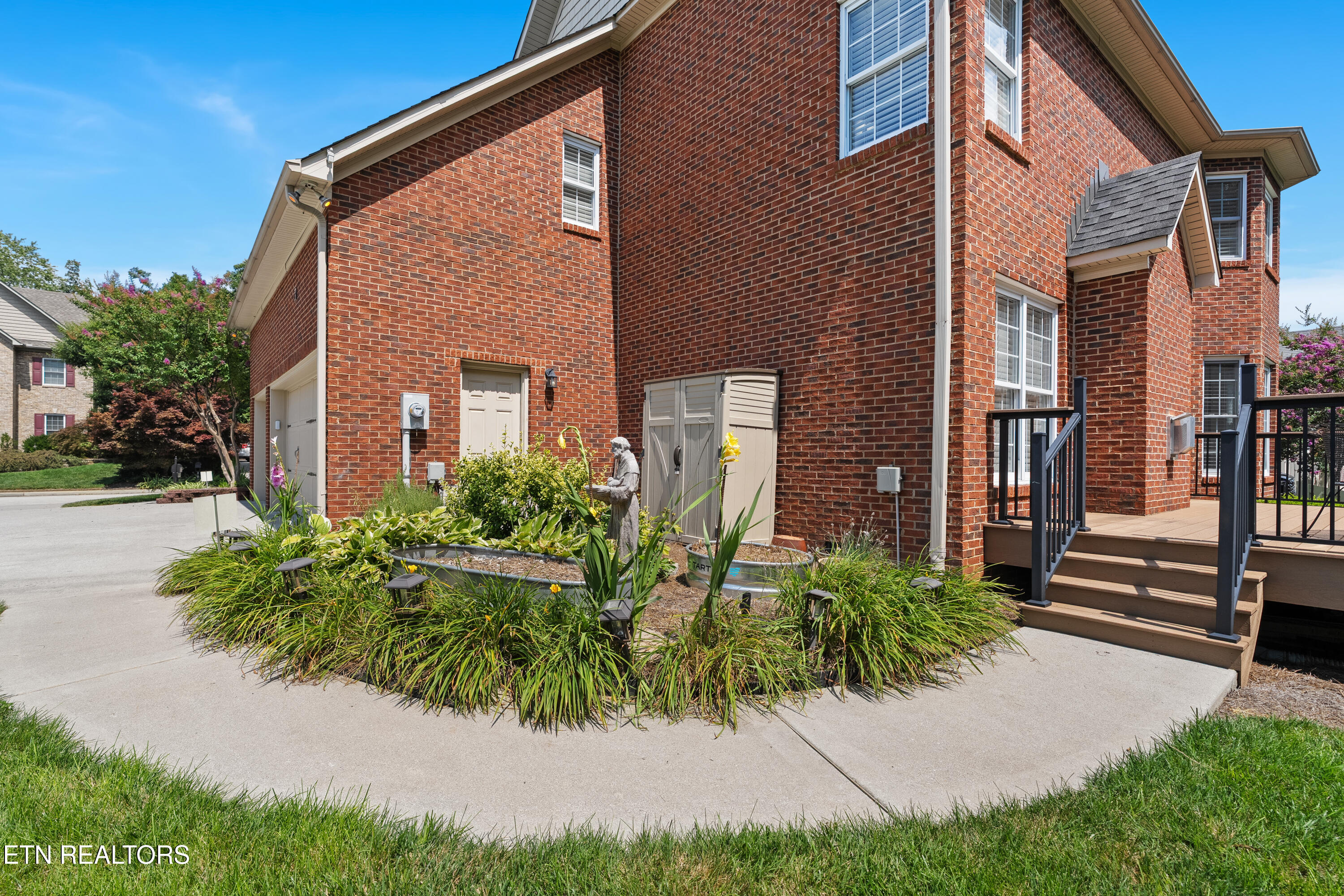 10422 Meadow Ridges Lane Knoxville TN 37922