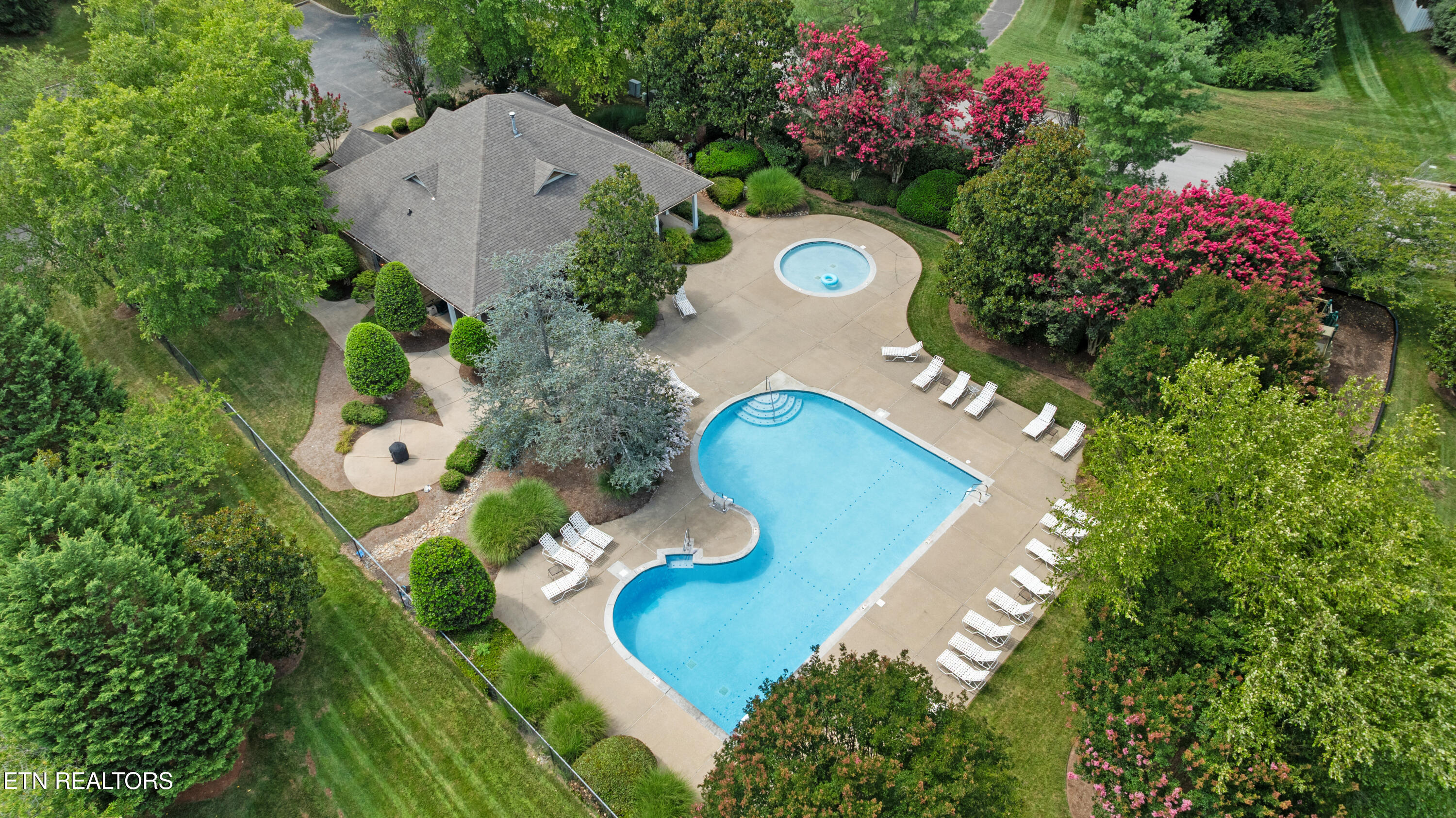 10422 Meadow Ridges Lane Knoxville TN 37922