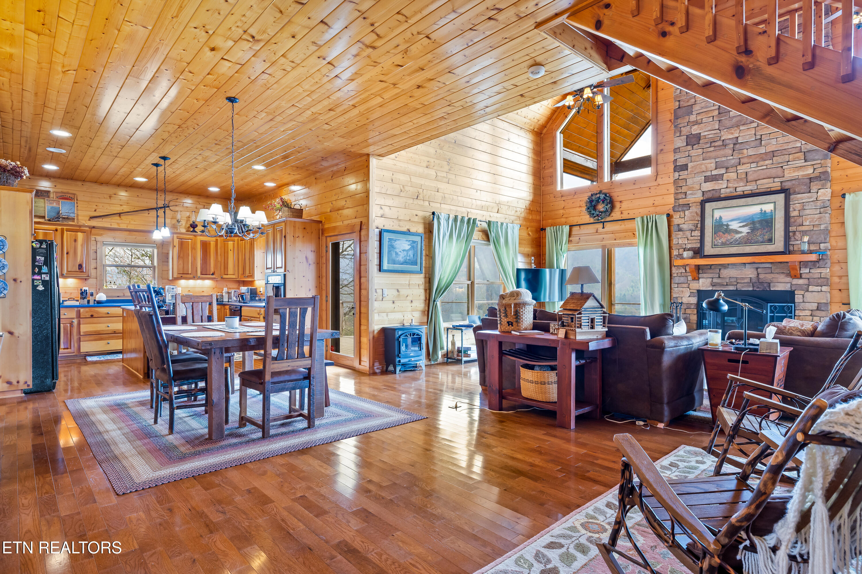 1184 Fawn Hollow Trail Townsend TN 37882