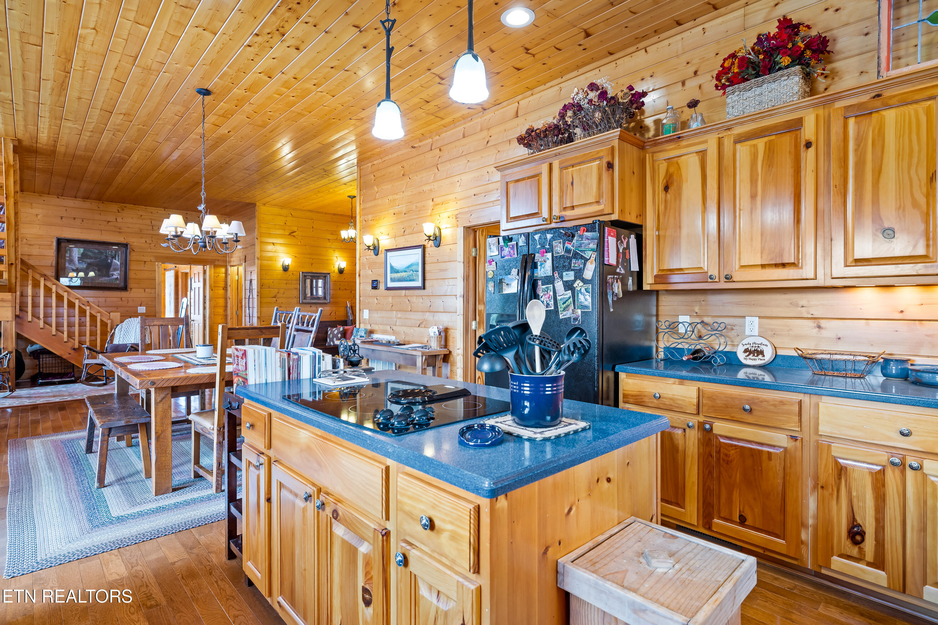 1184 Fawn Hollow Trail Townsend TN 37882