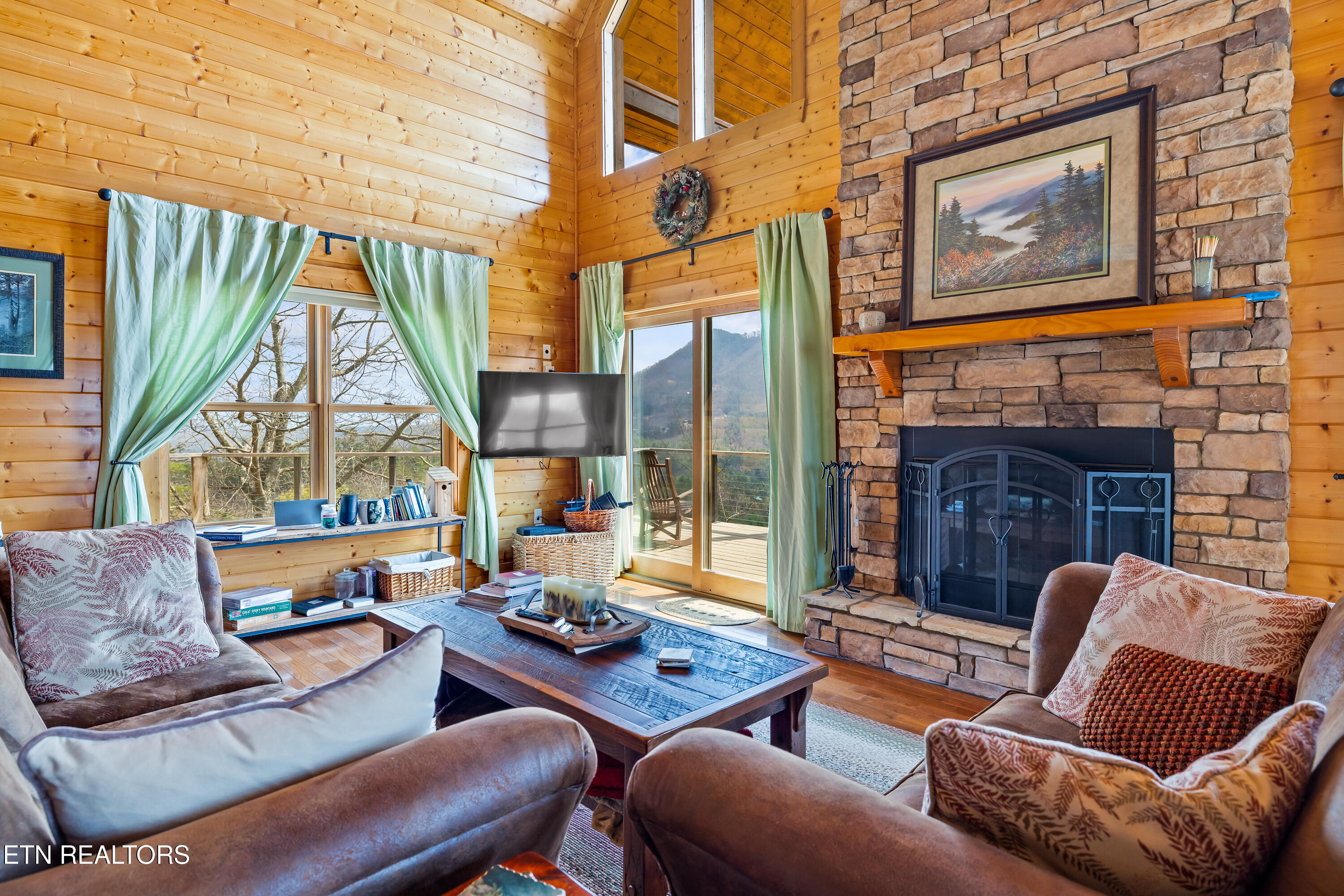 1184 Fawn Hollow Trail Townsend TN 37882