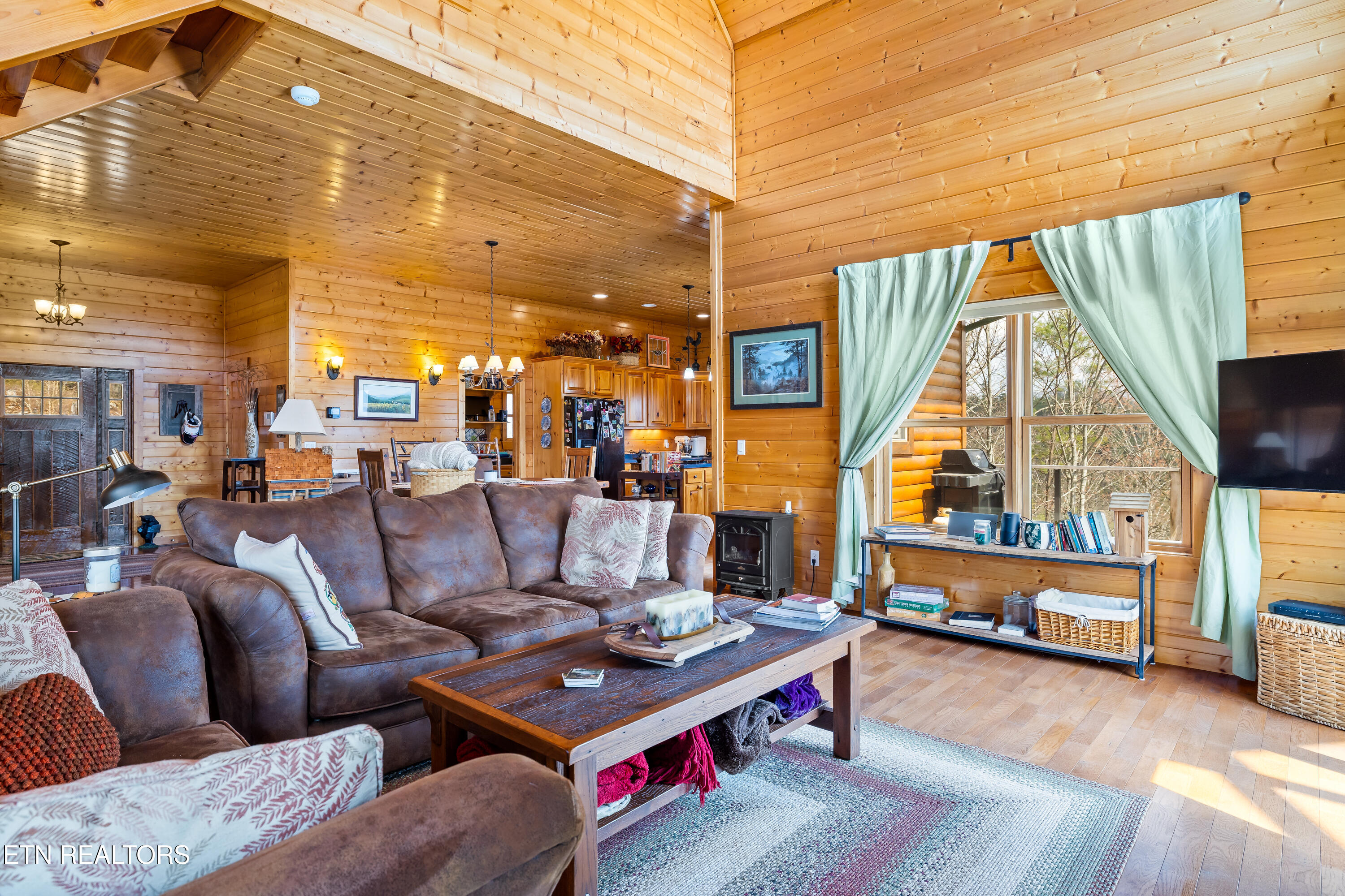 1184 Fawn Hollow Trail Townsend TN 37882