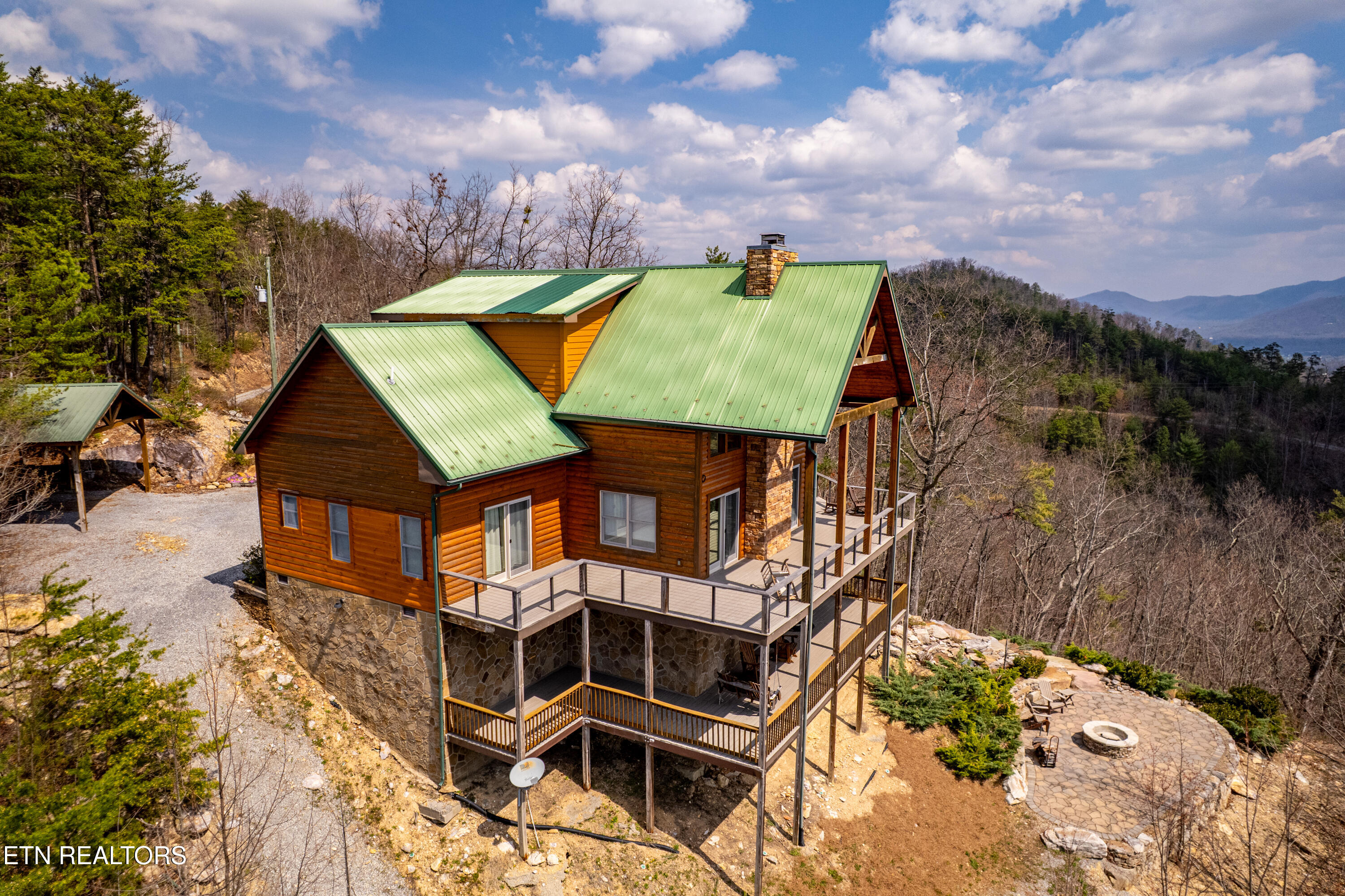 1184 Fawn Hollow Trail Townsend TN 37882