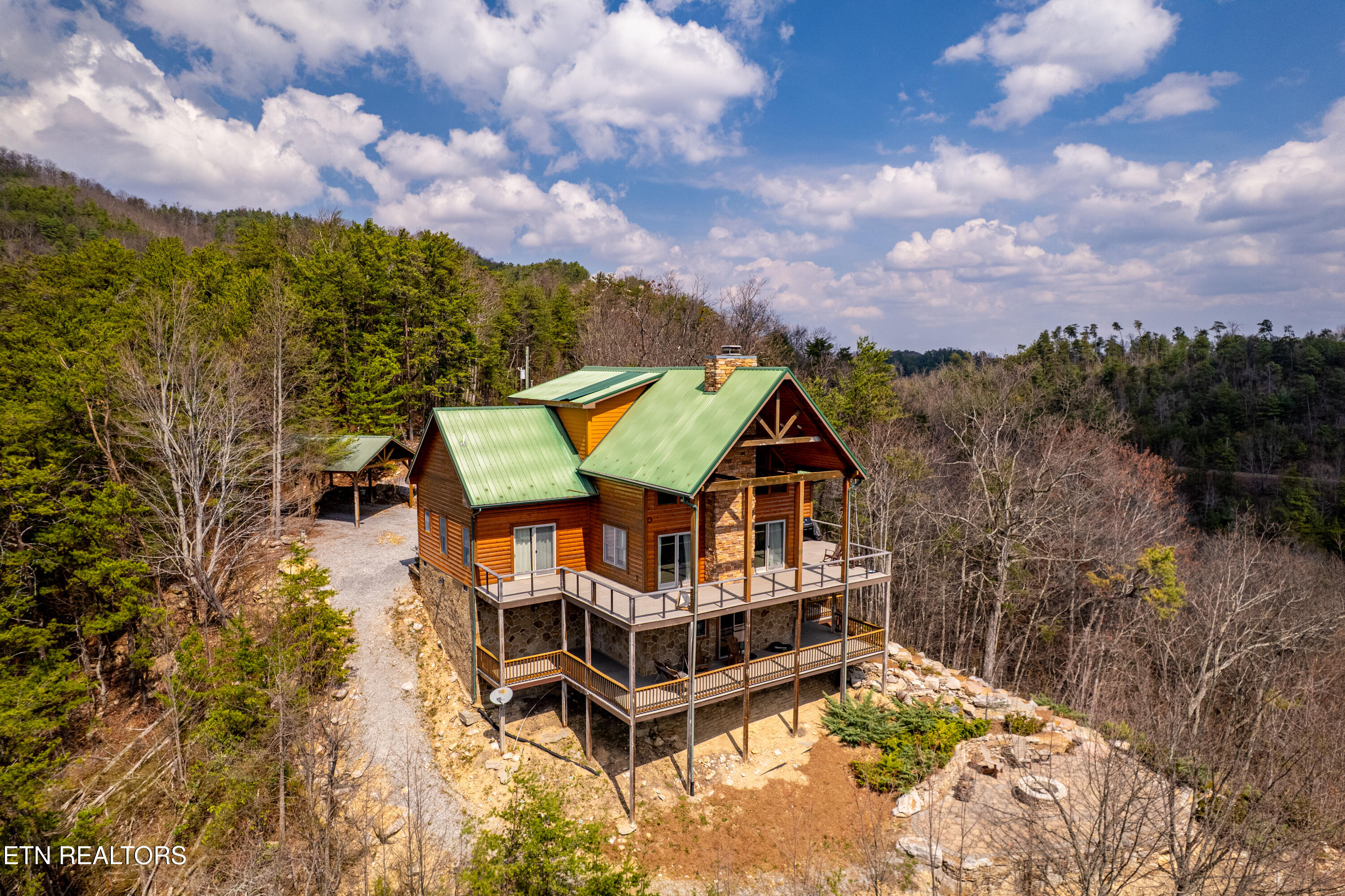 1184 Fawn Hollow Trail Townsend TN 37882