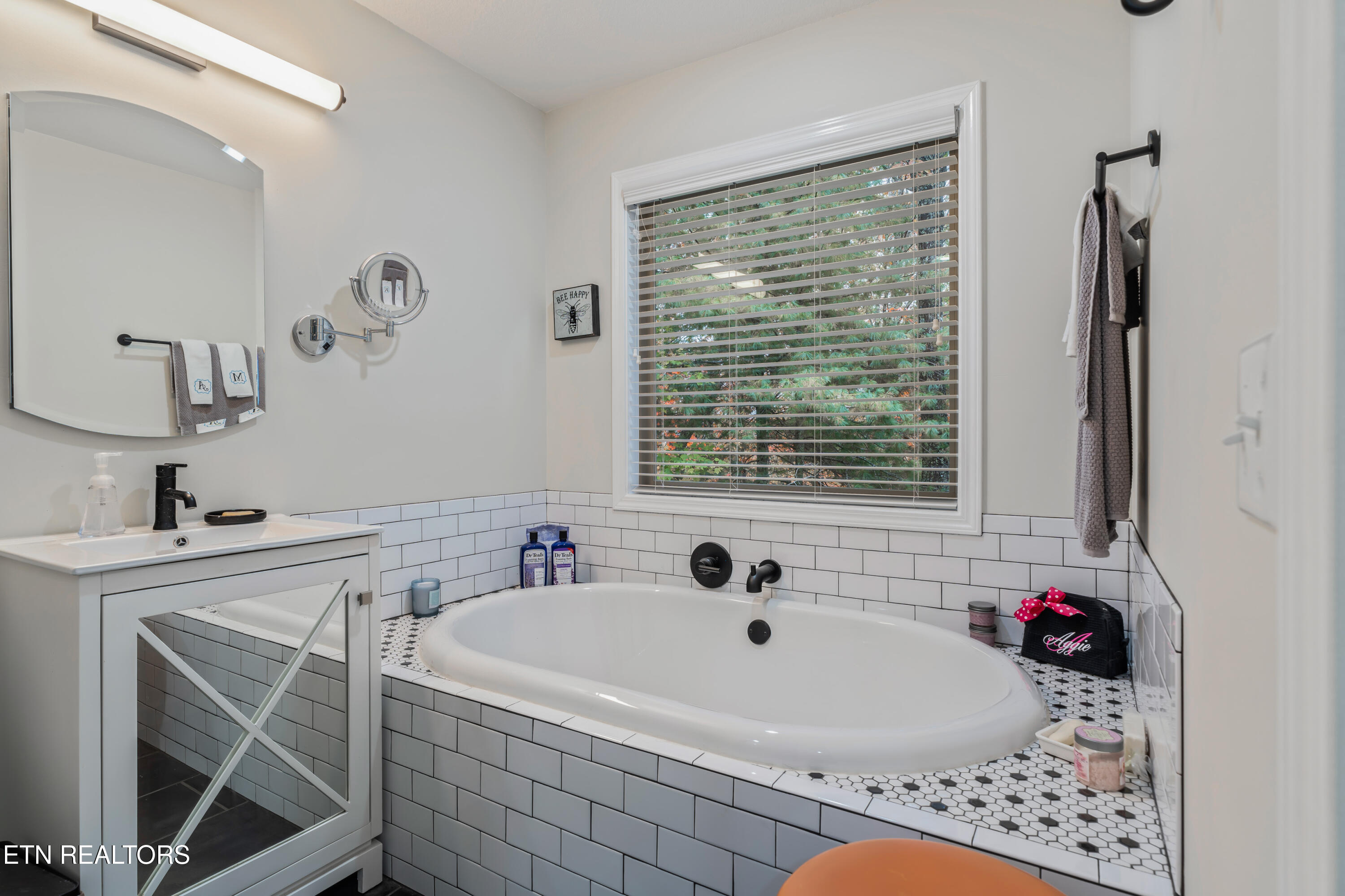 795 Green Ridge Trail Harriman TN 37748