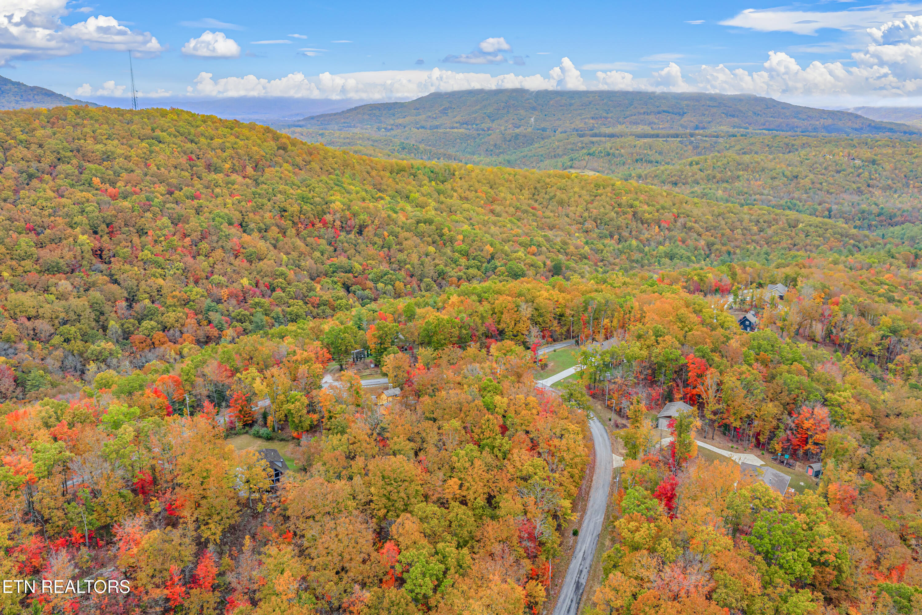 795 Green Ridge Trail Harriman TN 37748