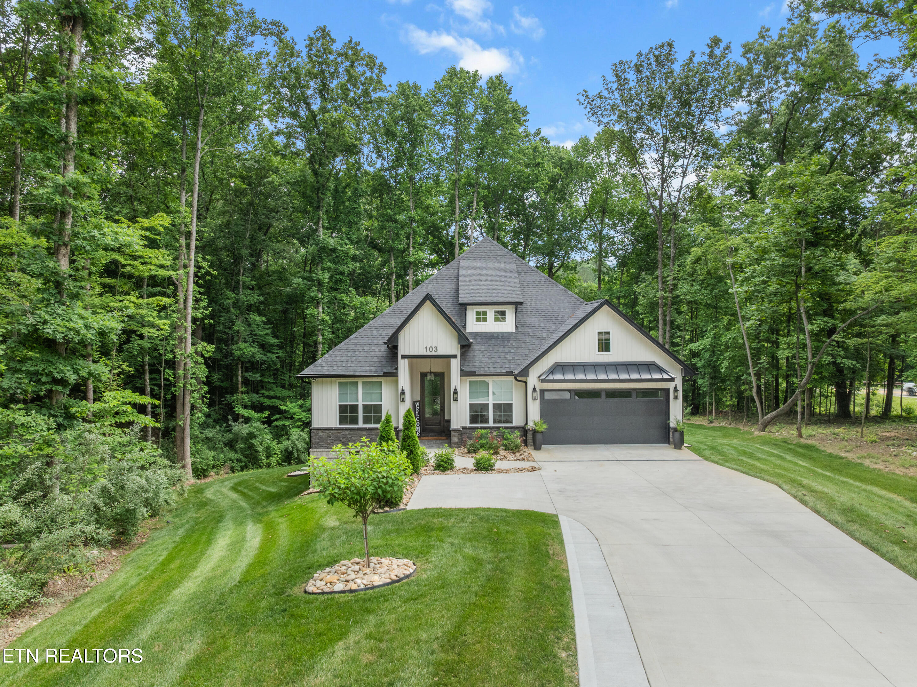 103 Oogookoo Place Loudon TN 37774