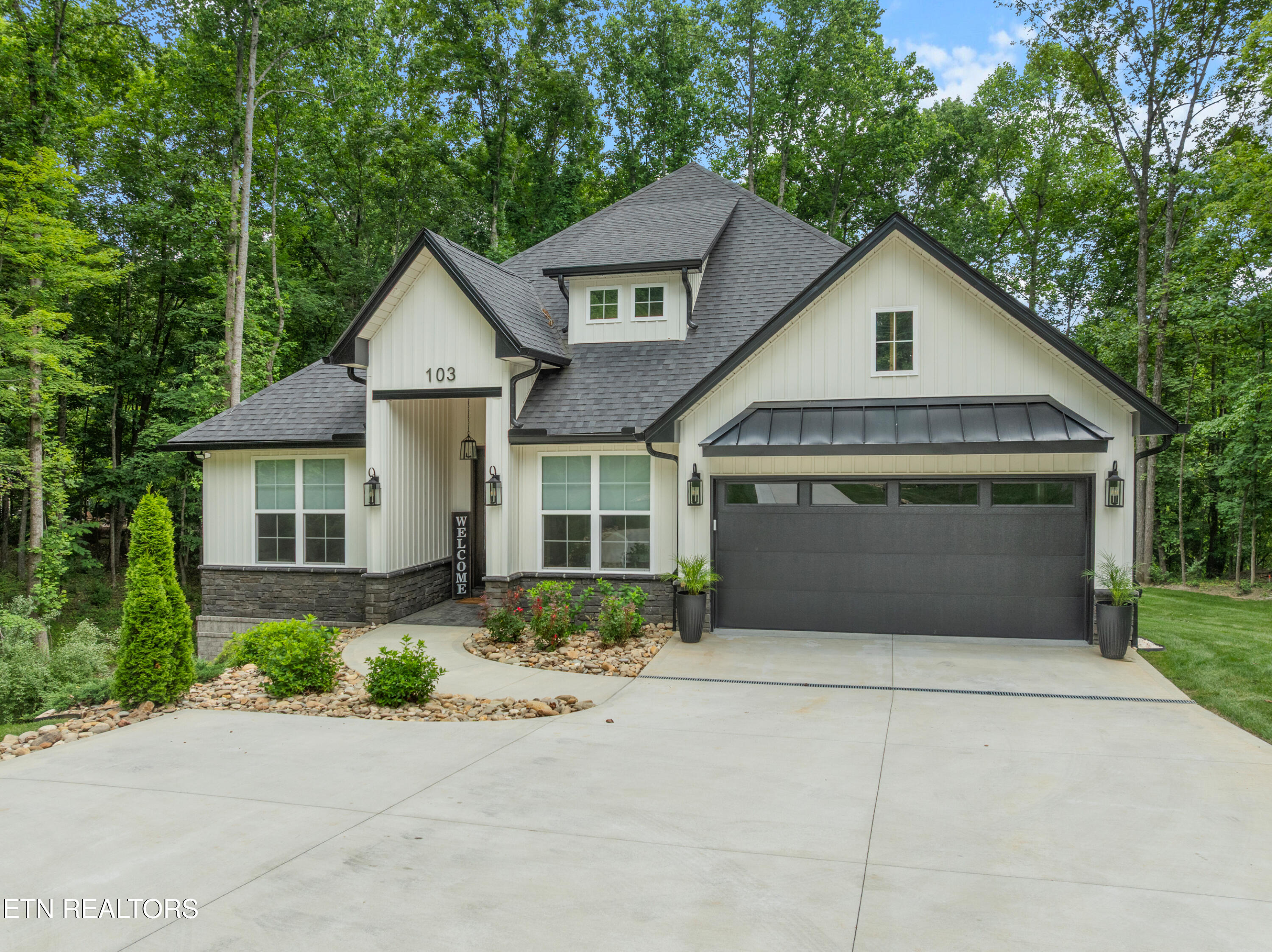 103 Oogookoo Place Loudon TN 37774