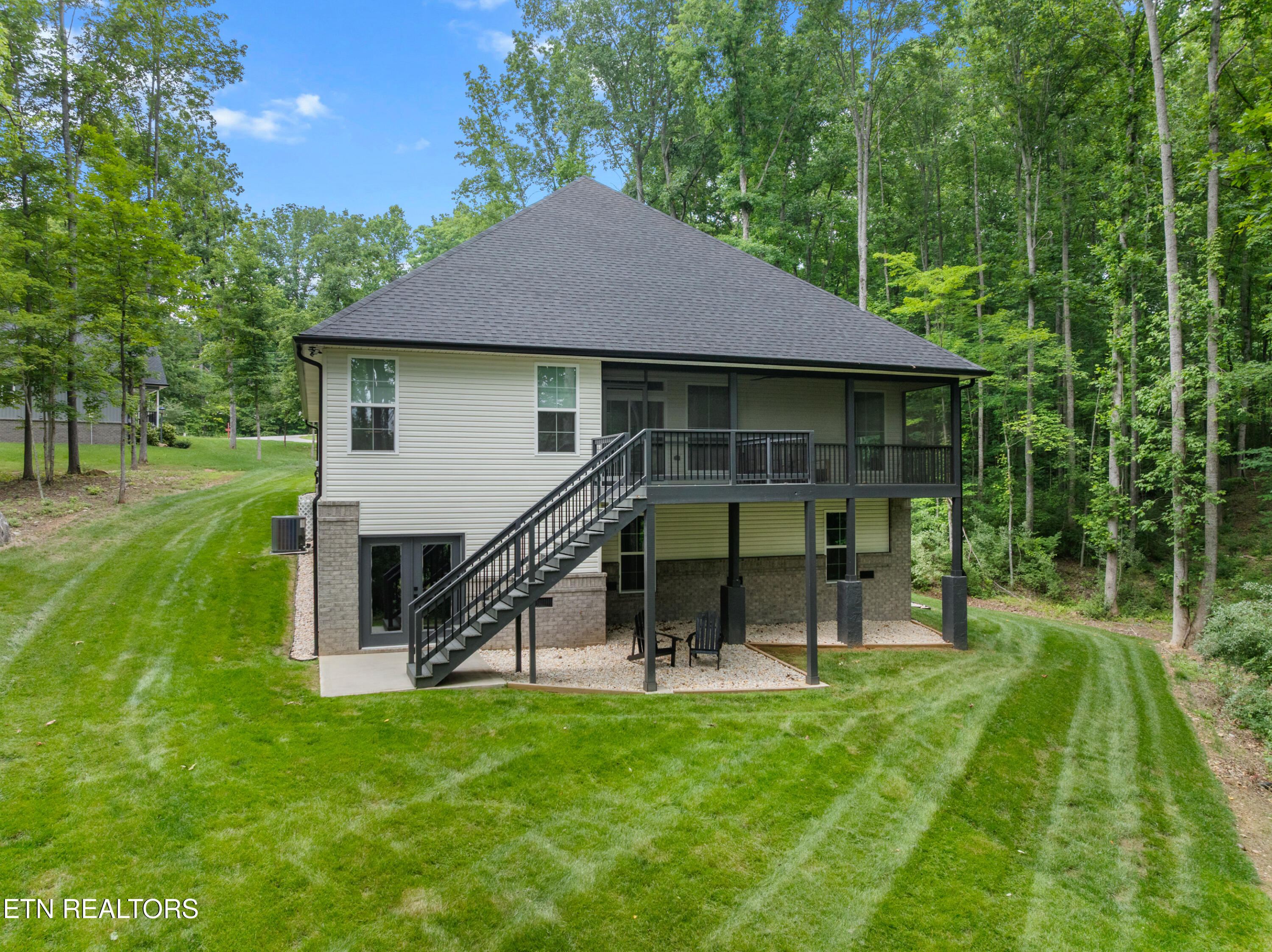 103 Oogookoo Place Loudon TN 37774