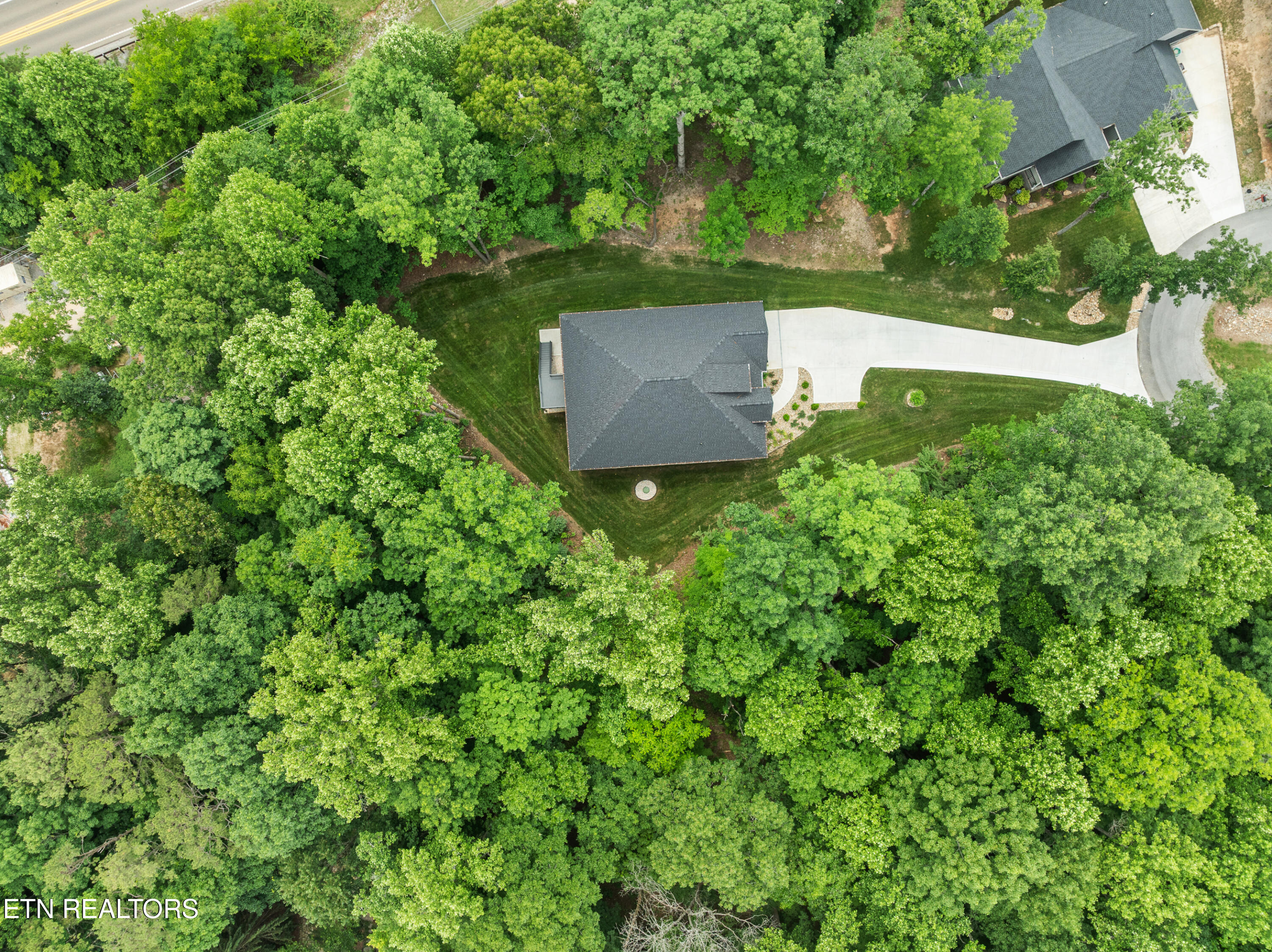 103 Oogookoo Place Loudon TN 37774