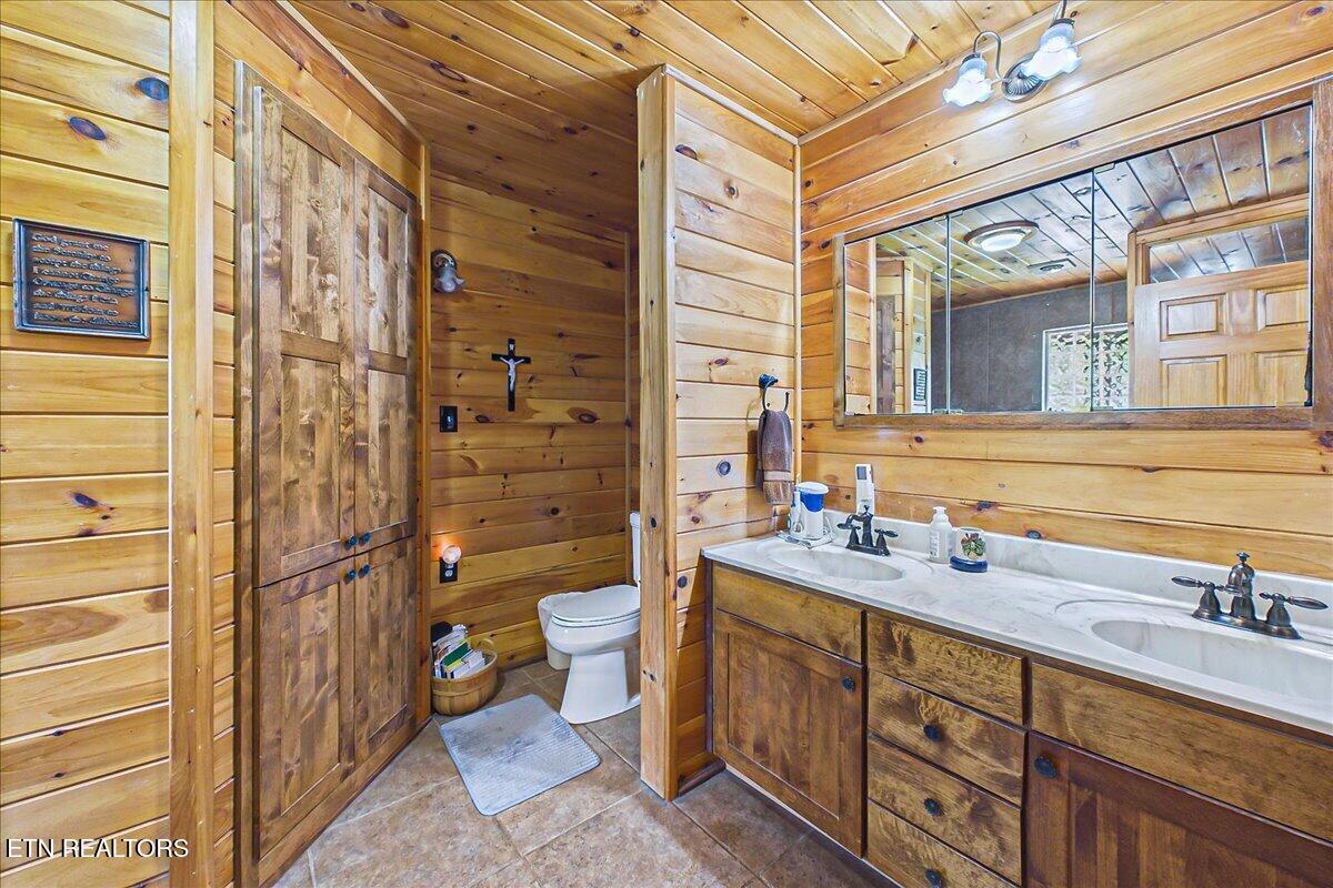 810 Belltown Road Tellico Plains TN 37385