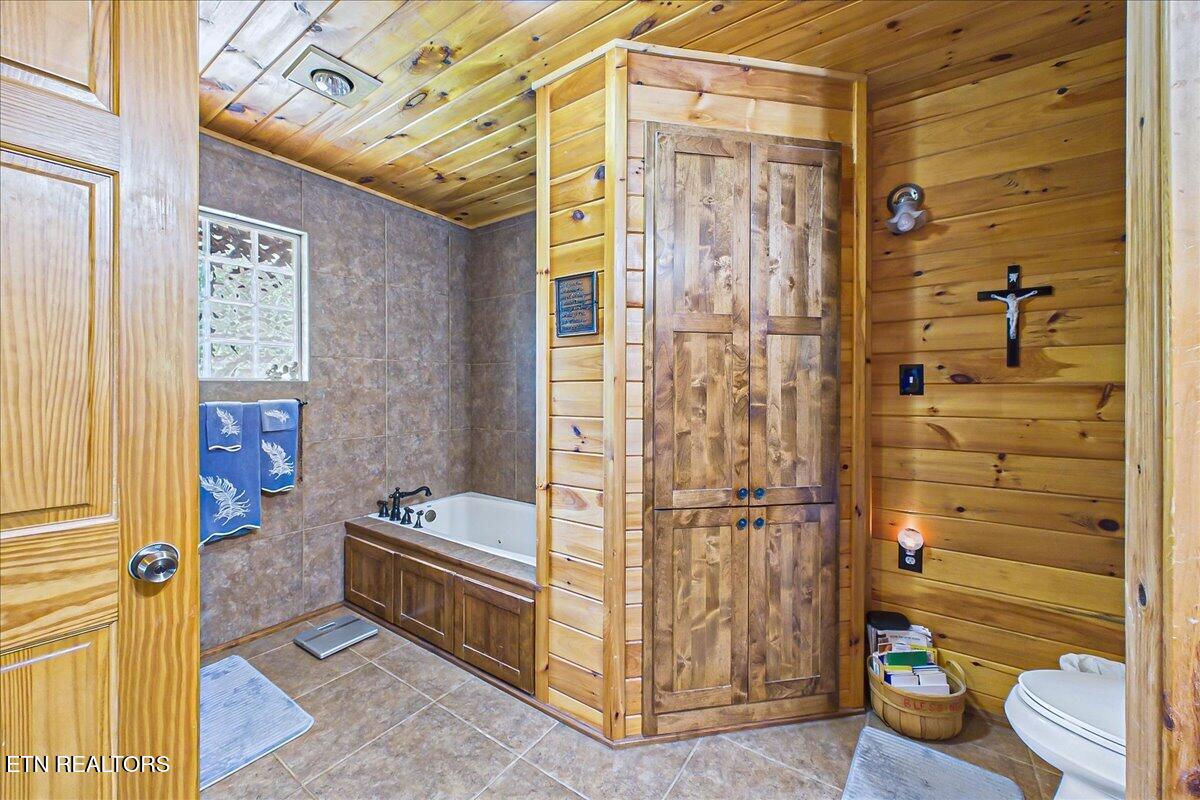 810 Belltown Road Tellico Plains TN 37385