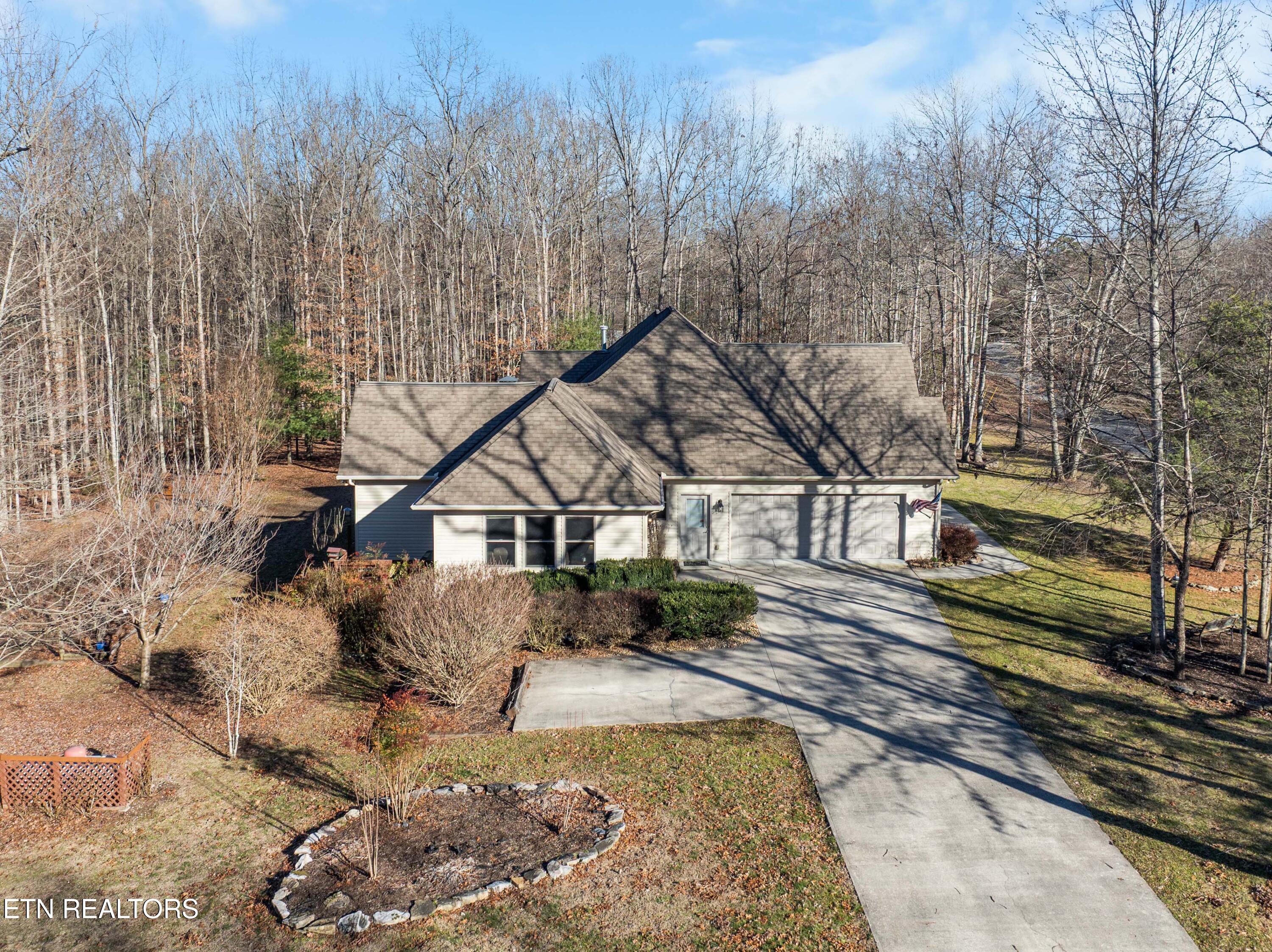 317 Georgee Road Jamestown TN 38556