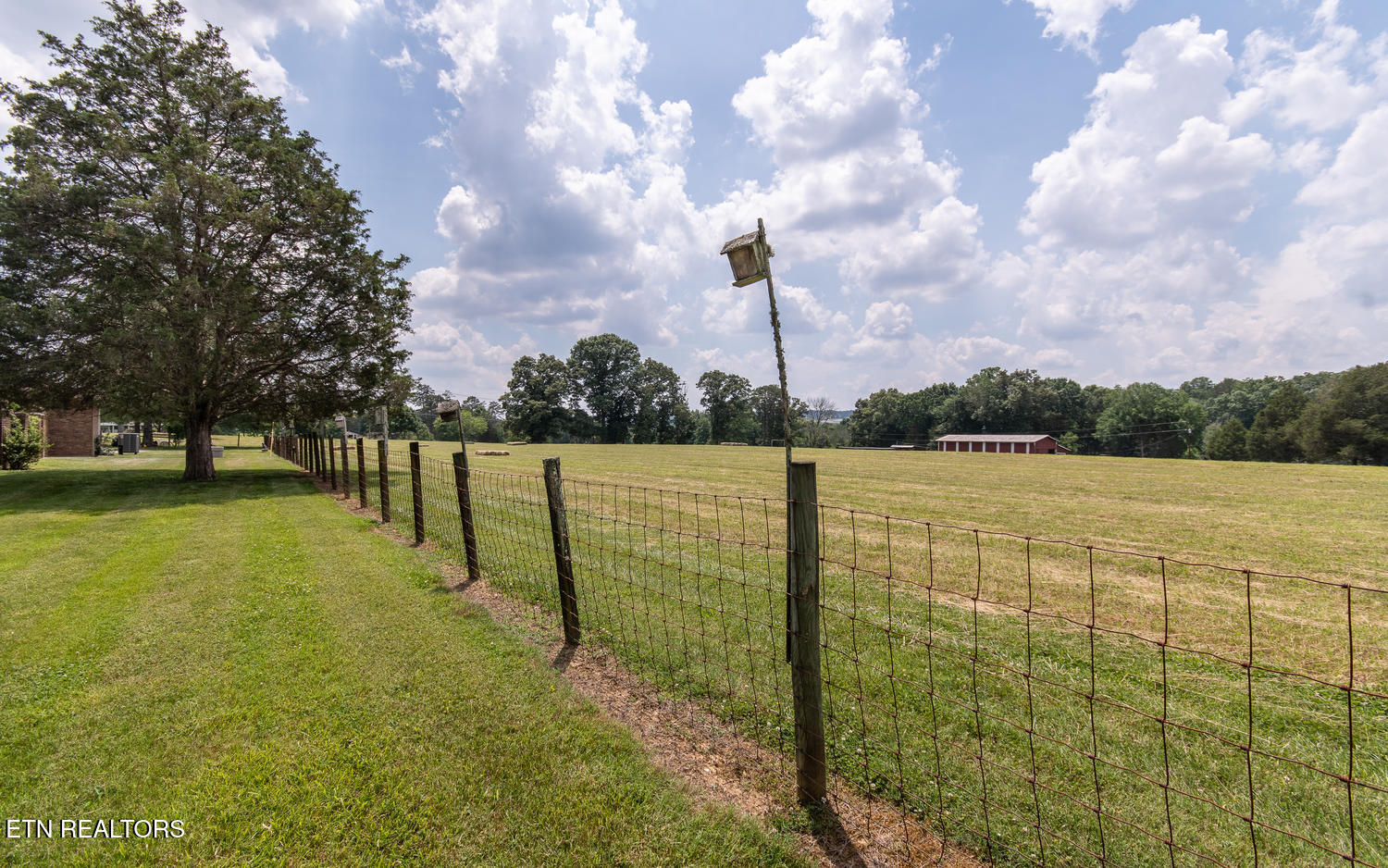 8019 Washington Pike Corryton TN 37721
