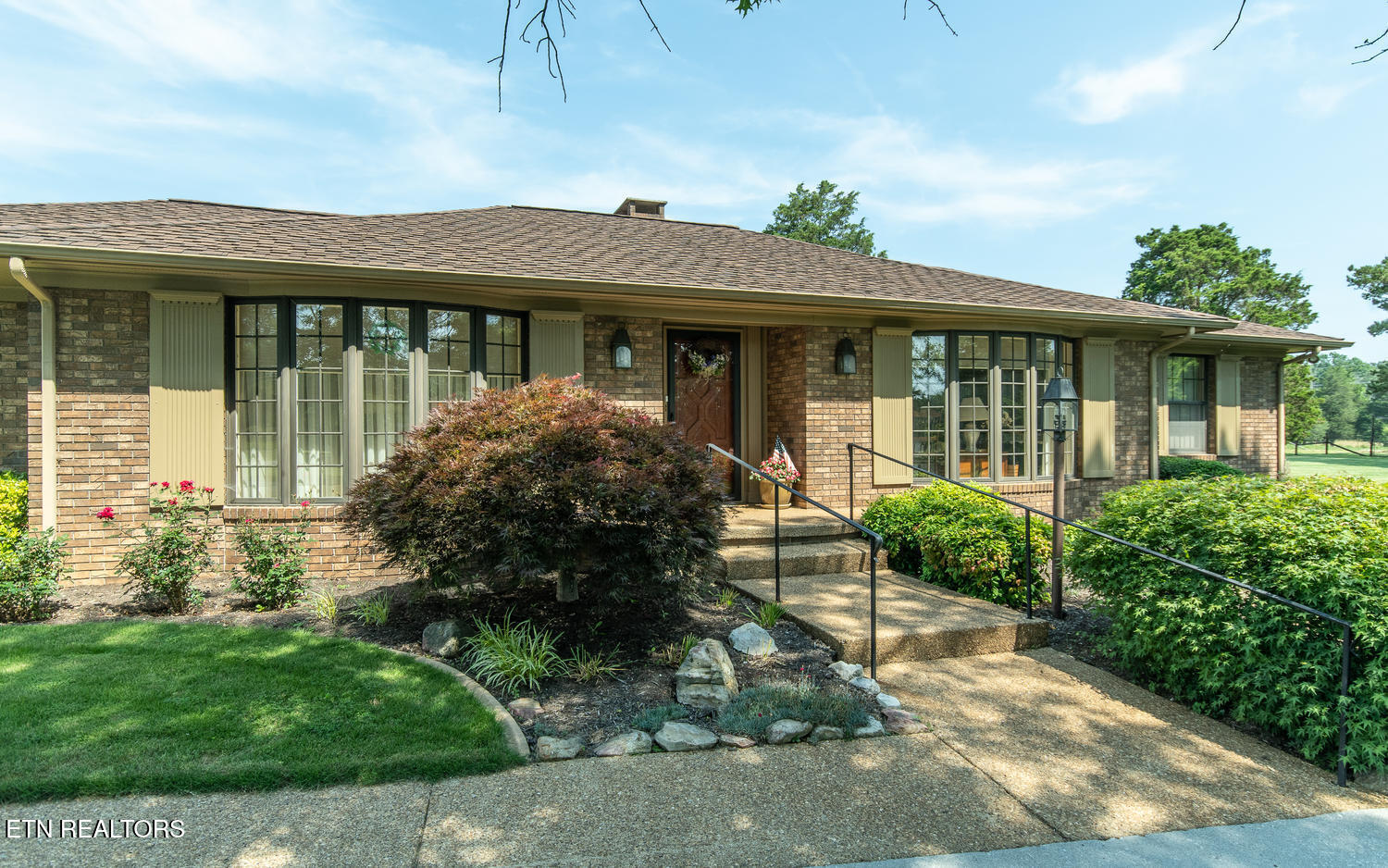 8019 Washington Pike Corryton TN 37721