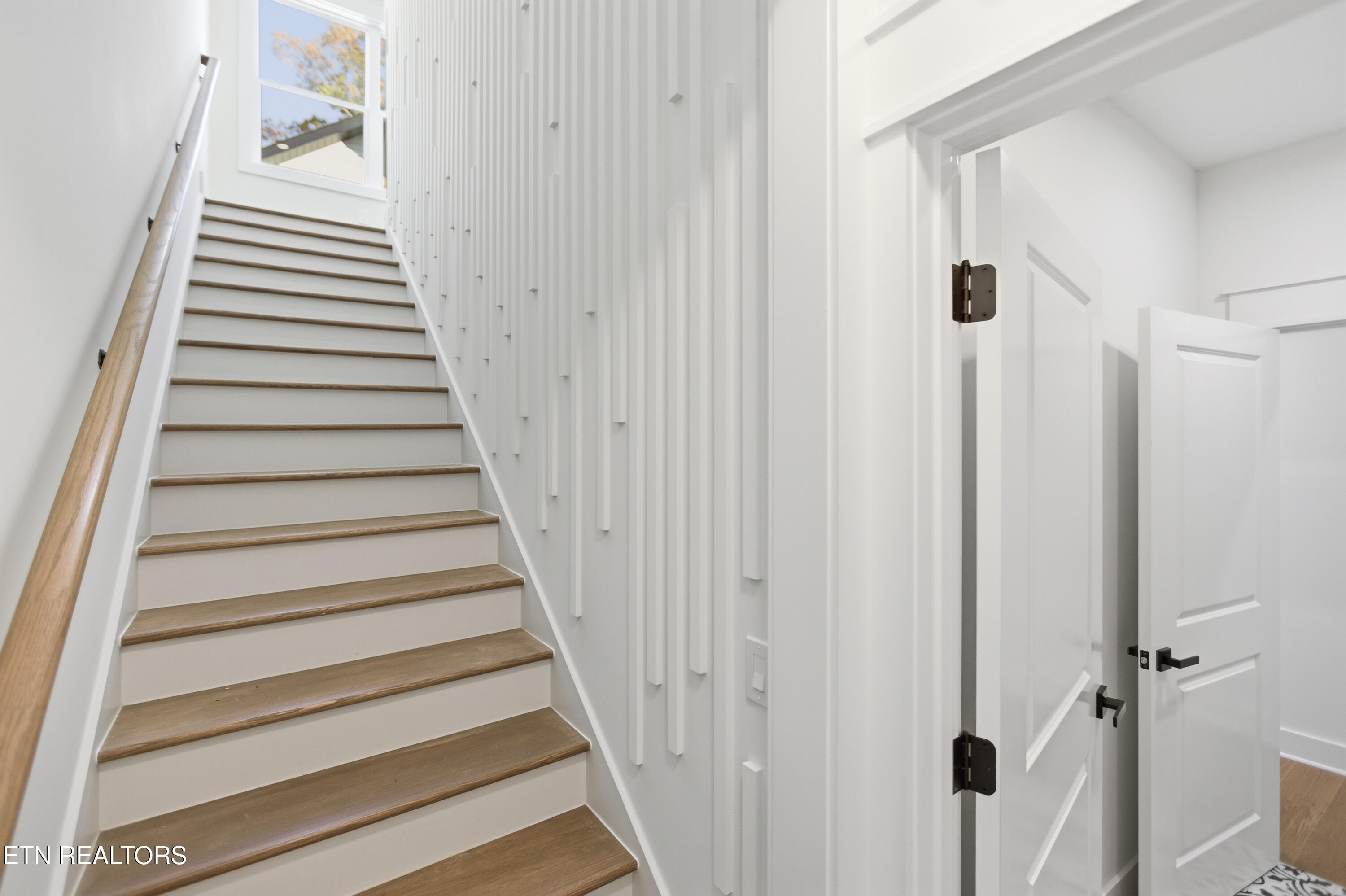 256 Elohi Way Loudon TN 37774