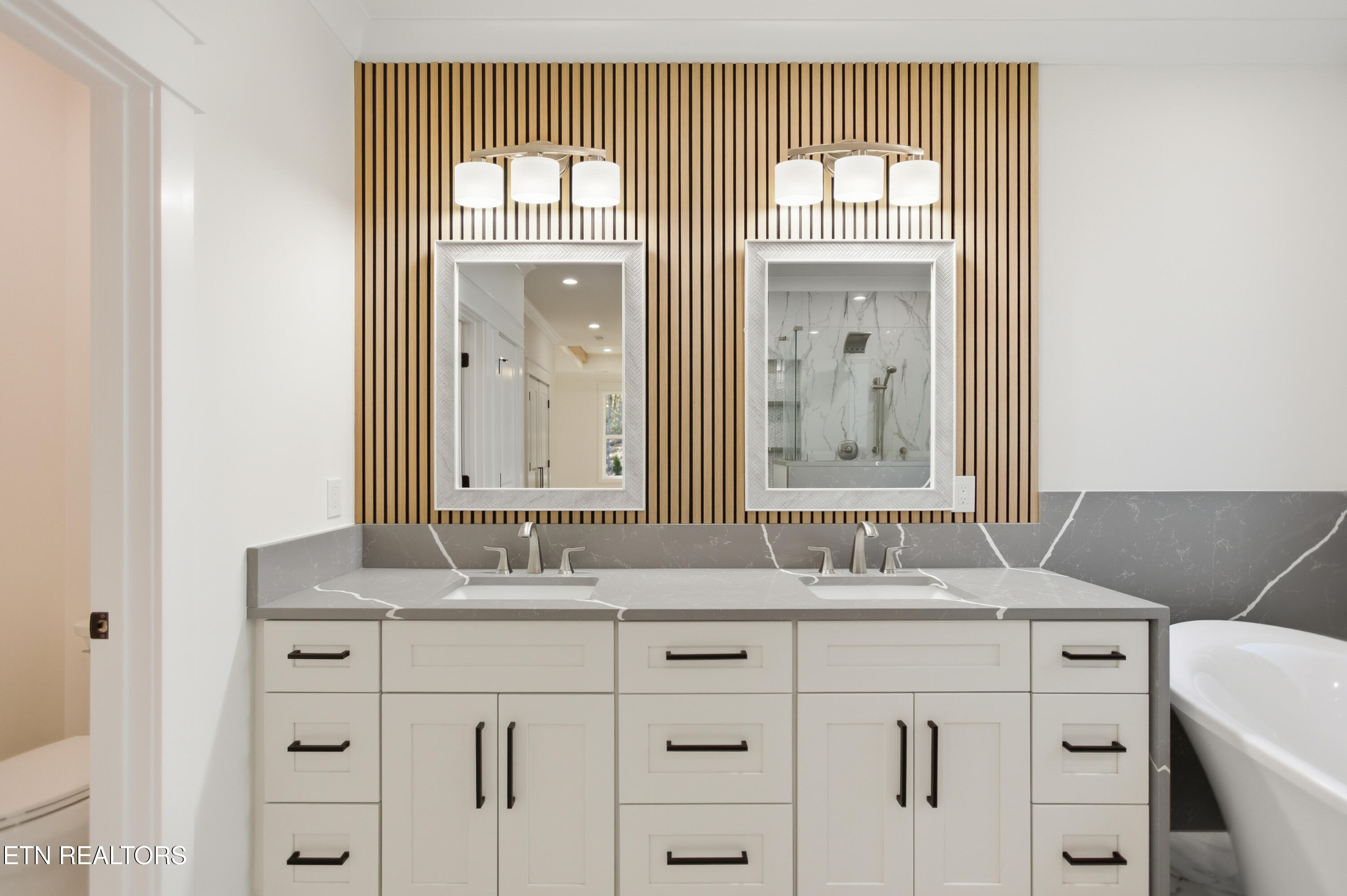 256 Elohi Way Loudon TN 37774