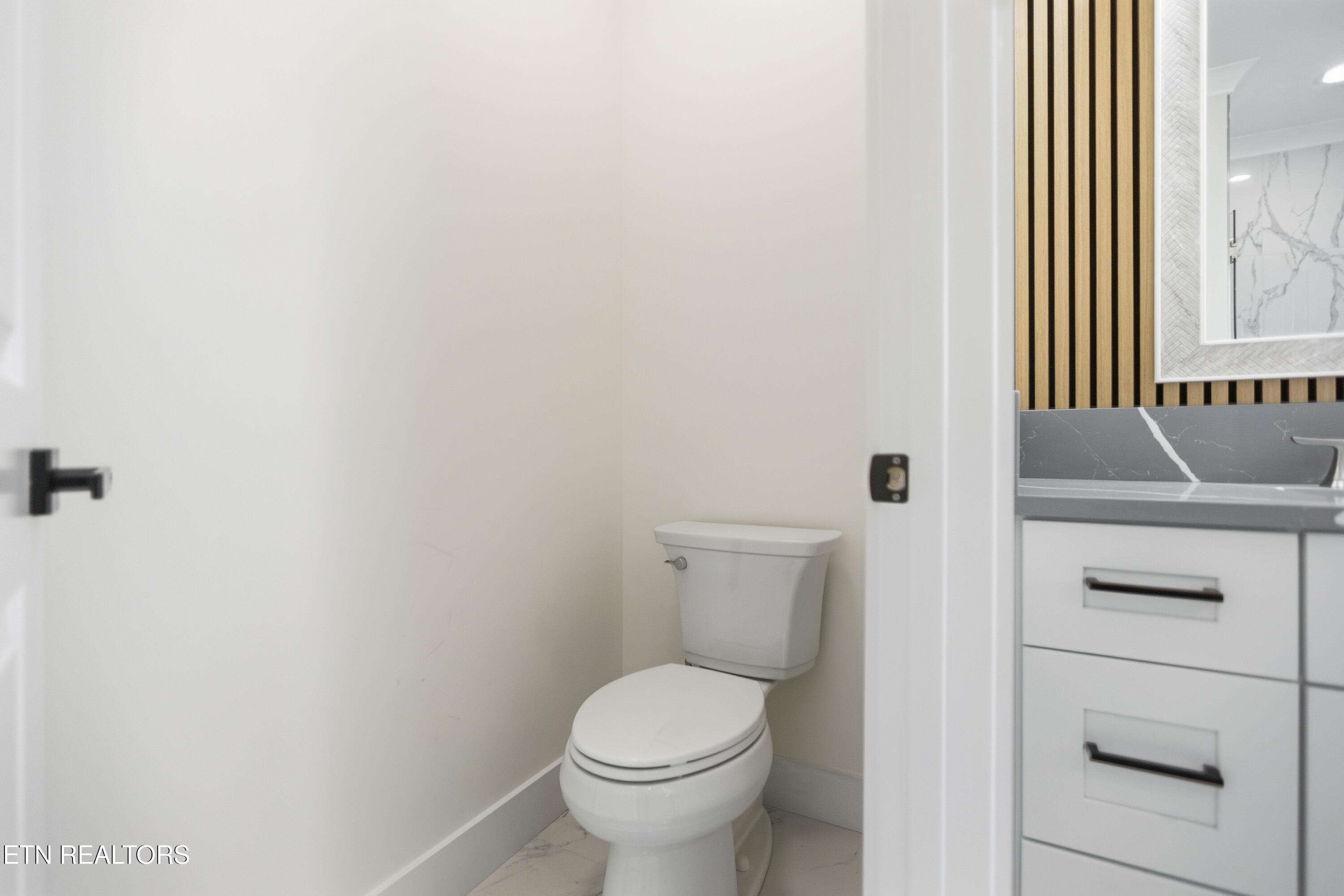 256 Elohi Way Loudon TN 37774