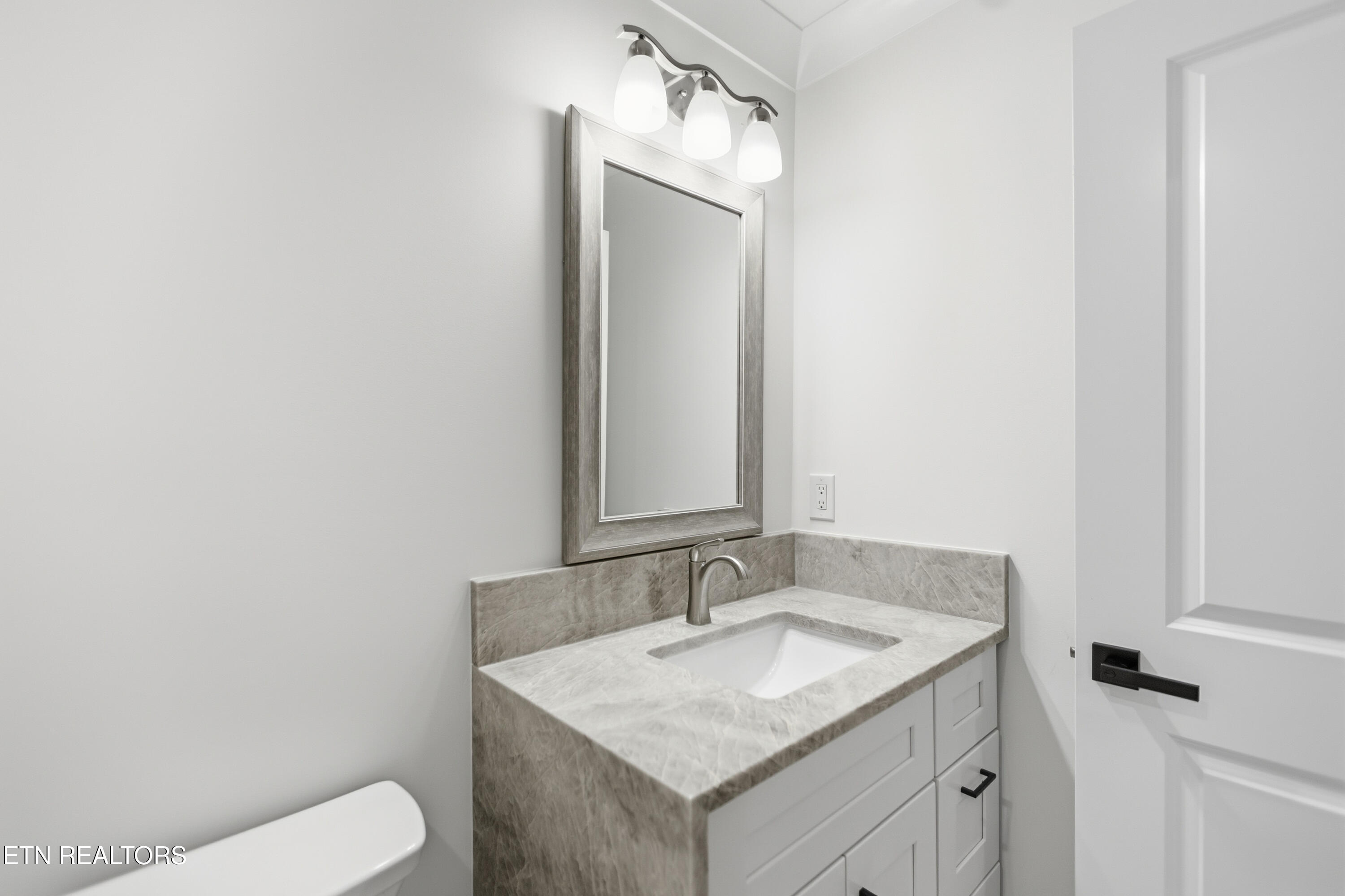 256 Elohi Way Loudon TN 37774