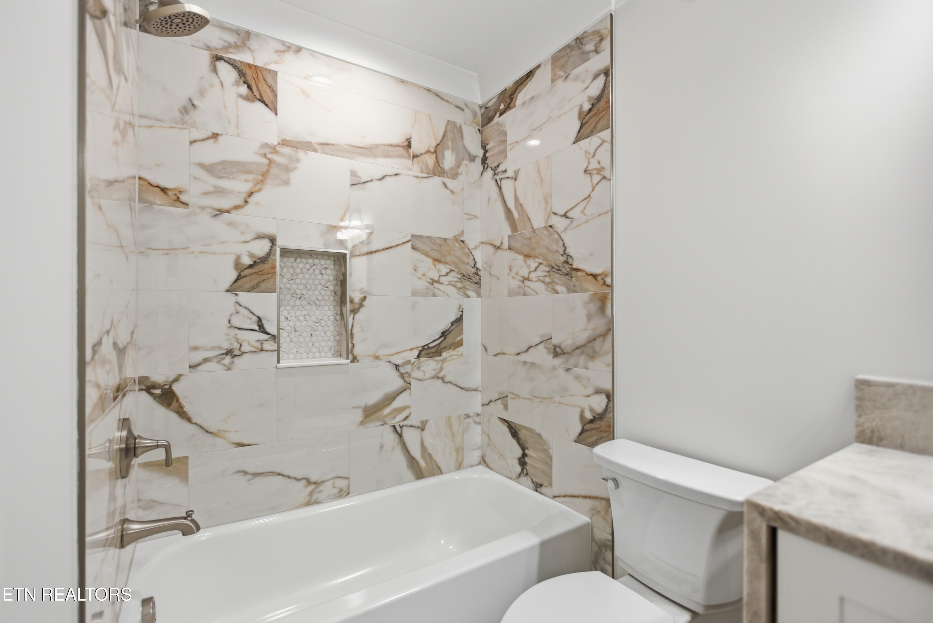 256 Elohi Way Loudon TN 37774