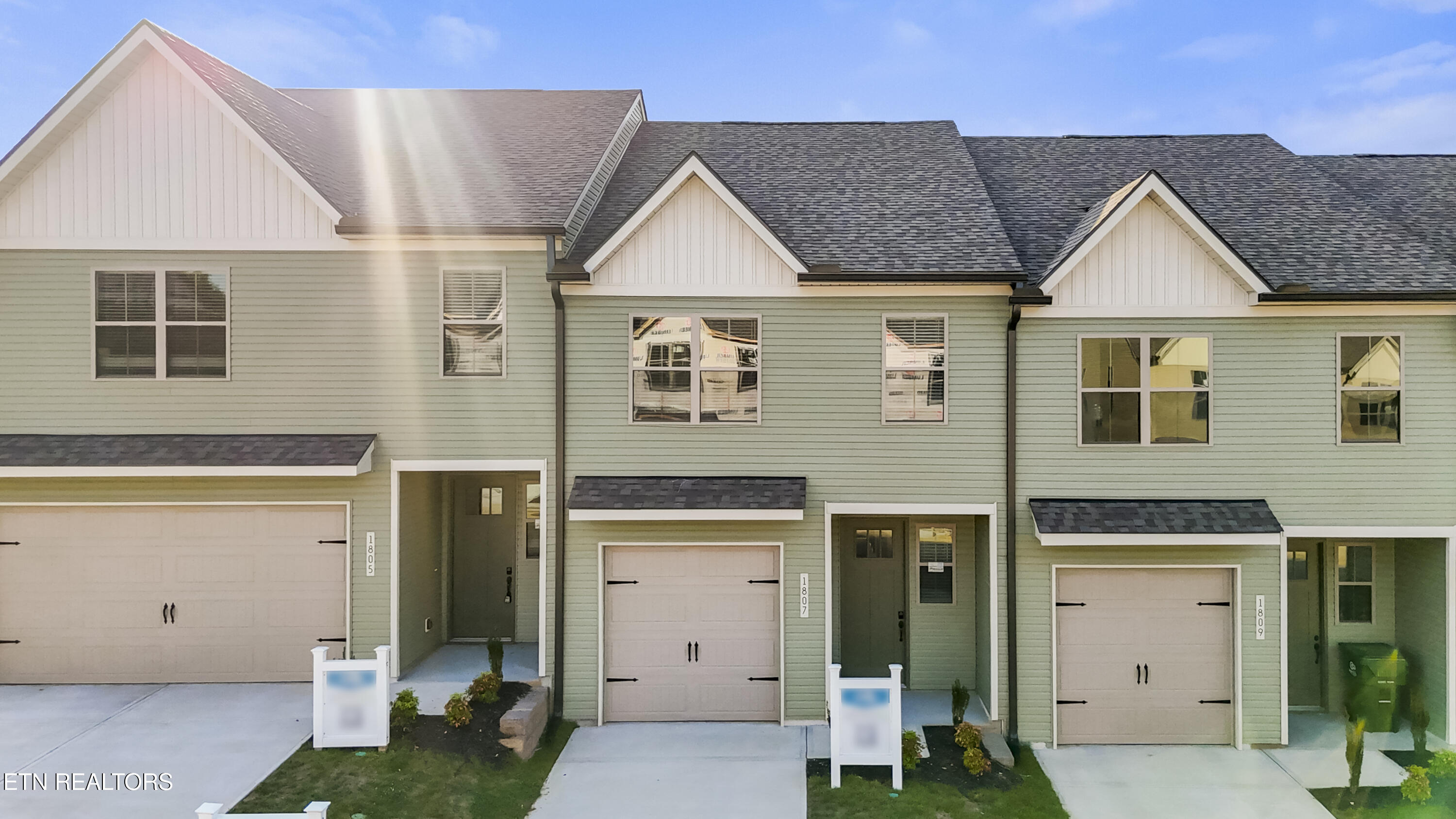 1807 Bennett Village Drive Maryville TN 37804